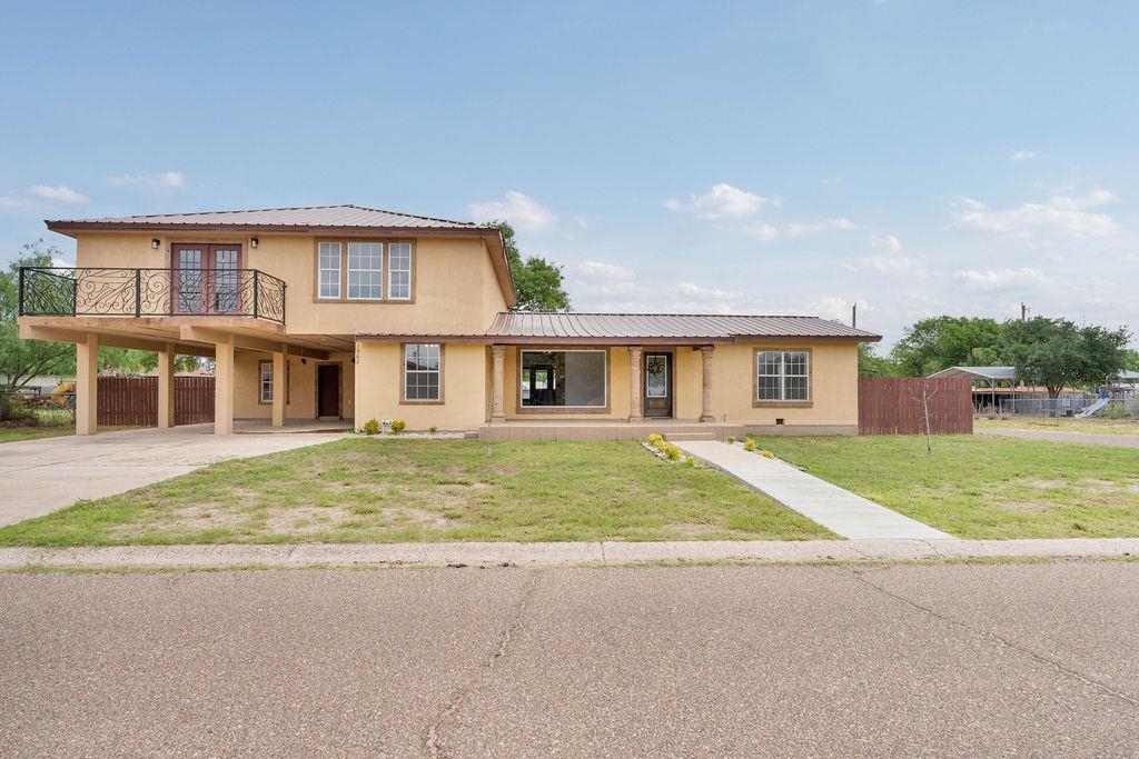 1902 Carla St