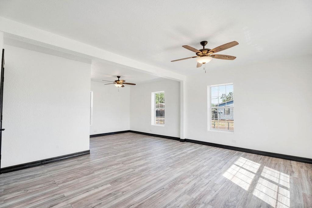 1902 Carla St