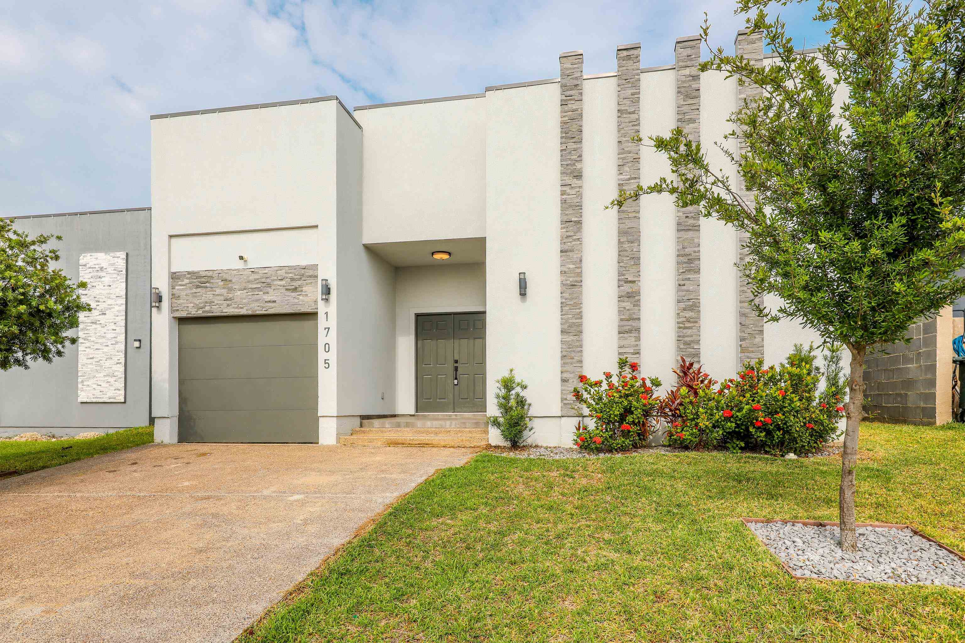 1705 Calvillo Dr.