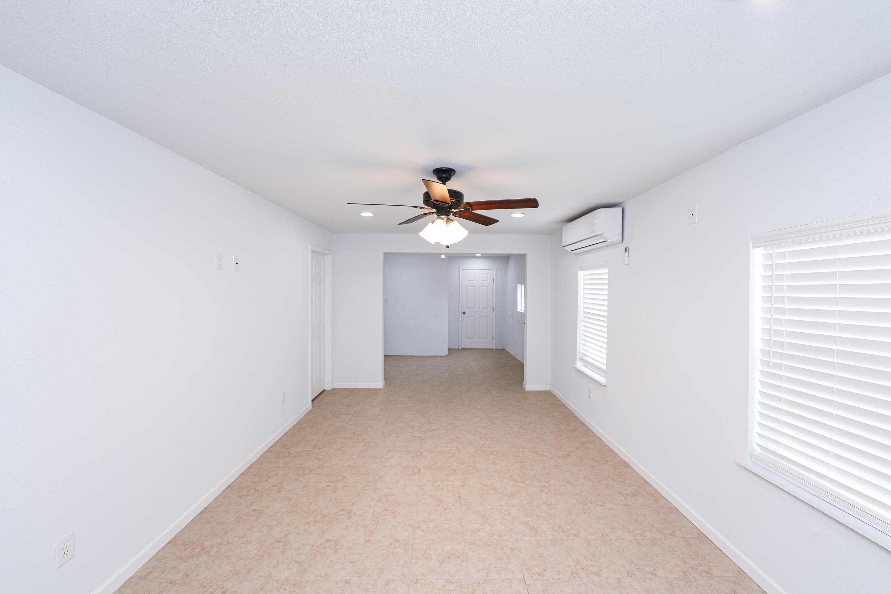 2004 Garza St