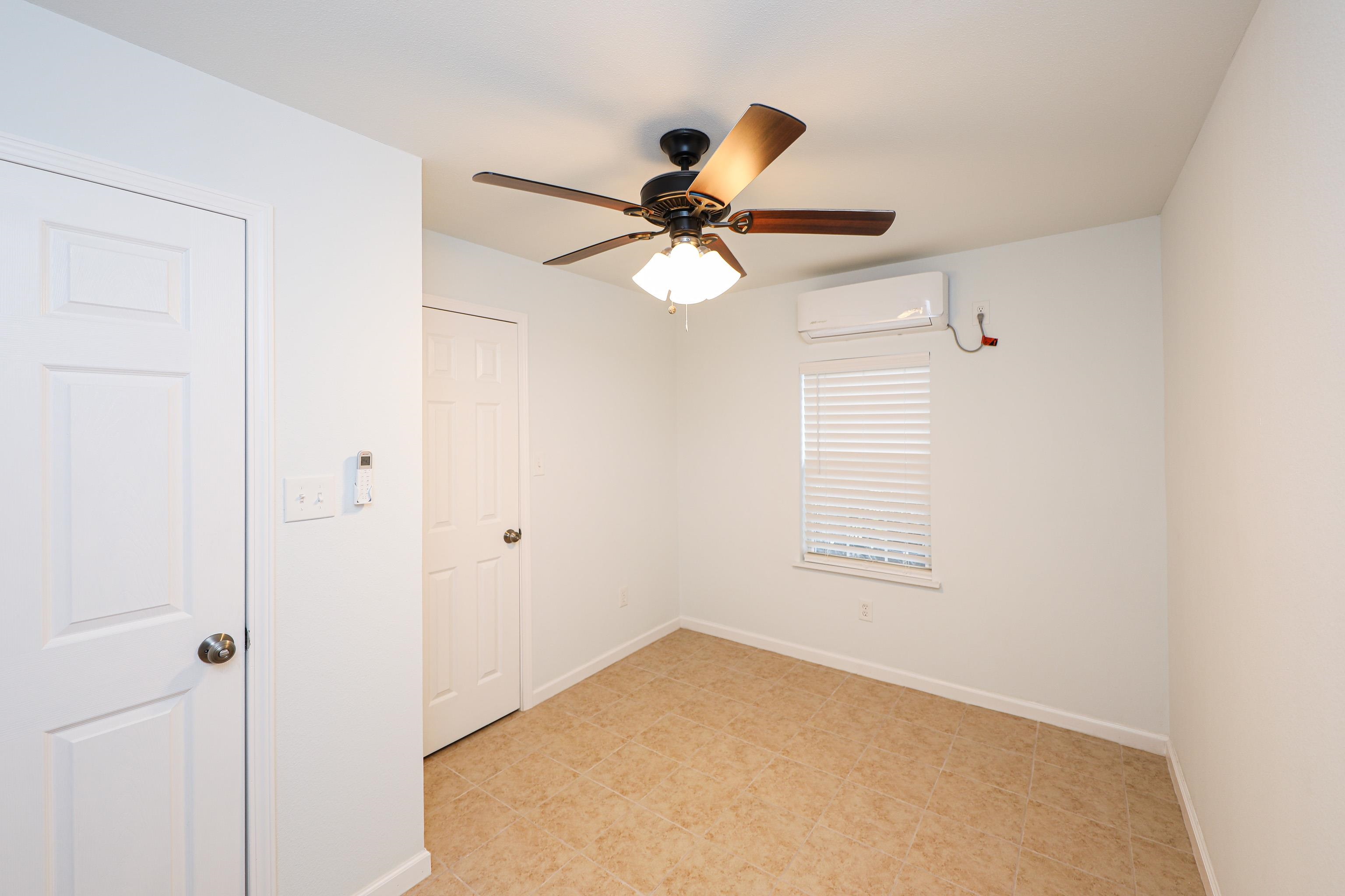2004 Garza St