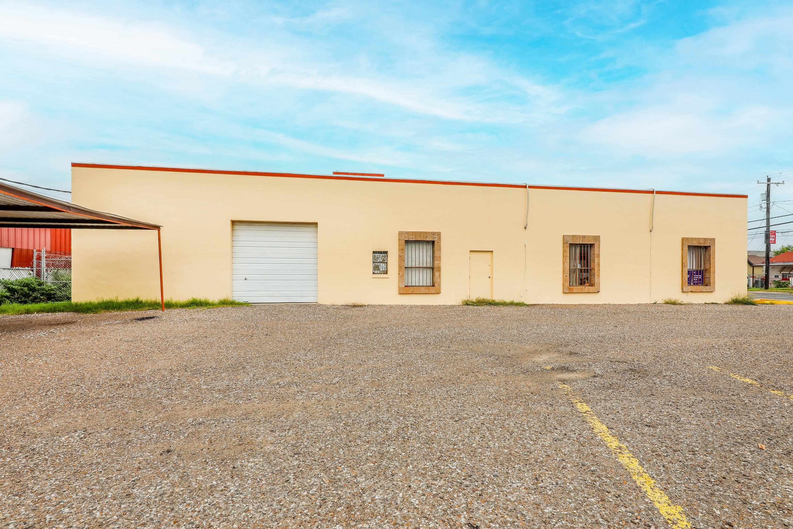 2606 San Bernardo Ave