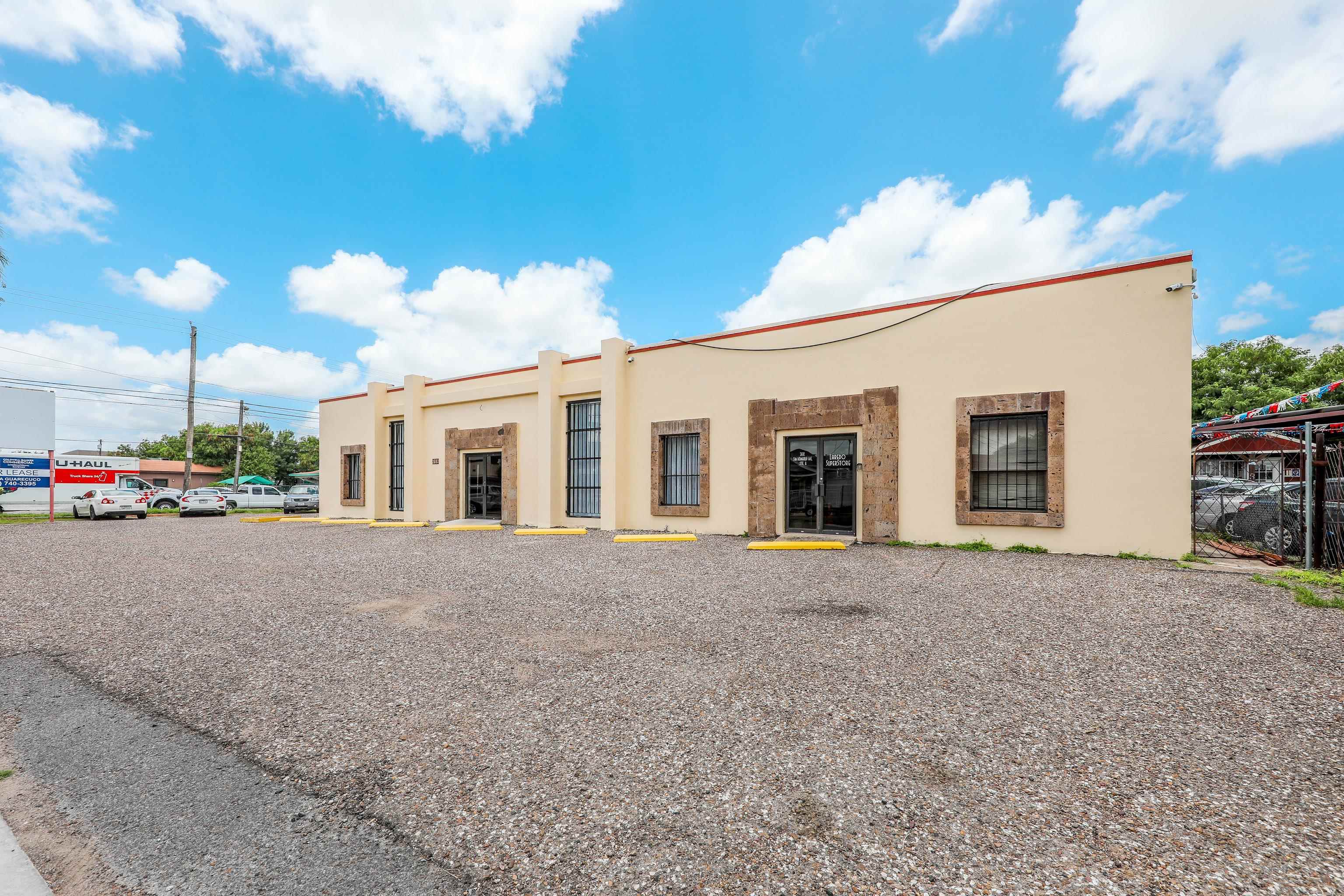 2606 San Bernardo Ave