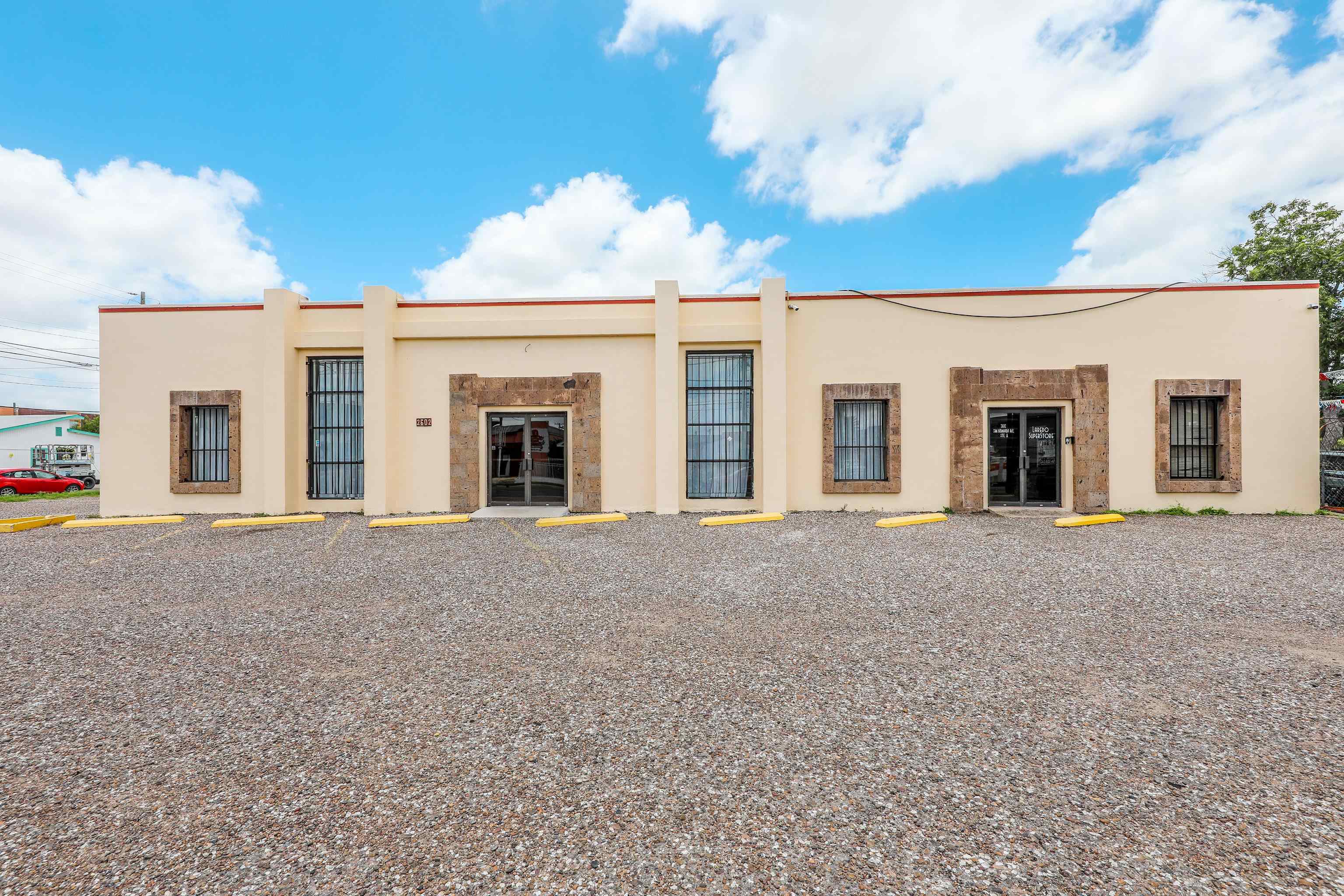 2606 San Bernardo Ave