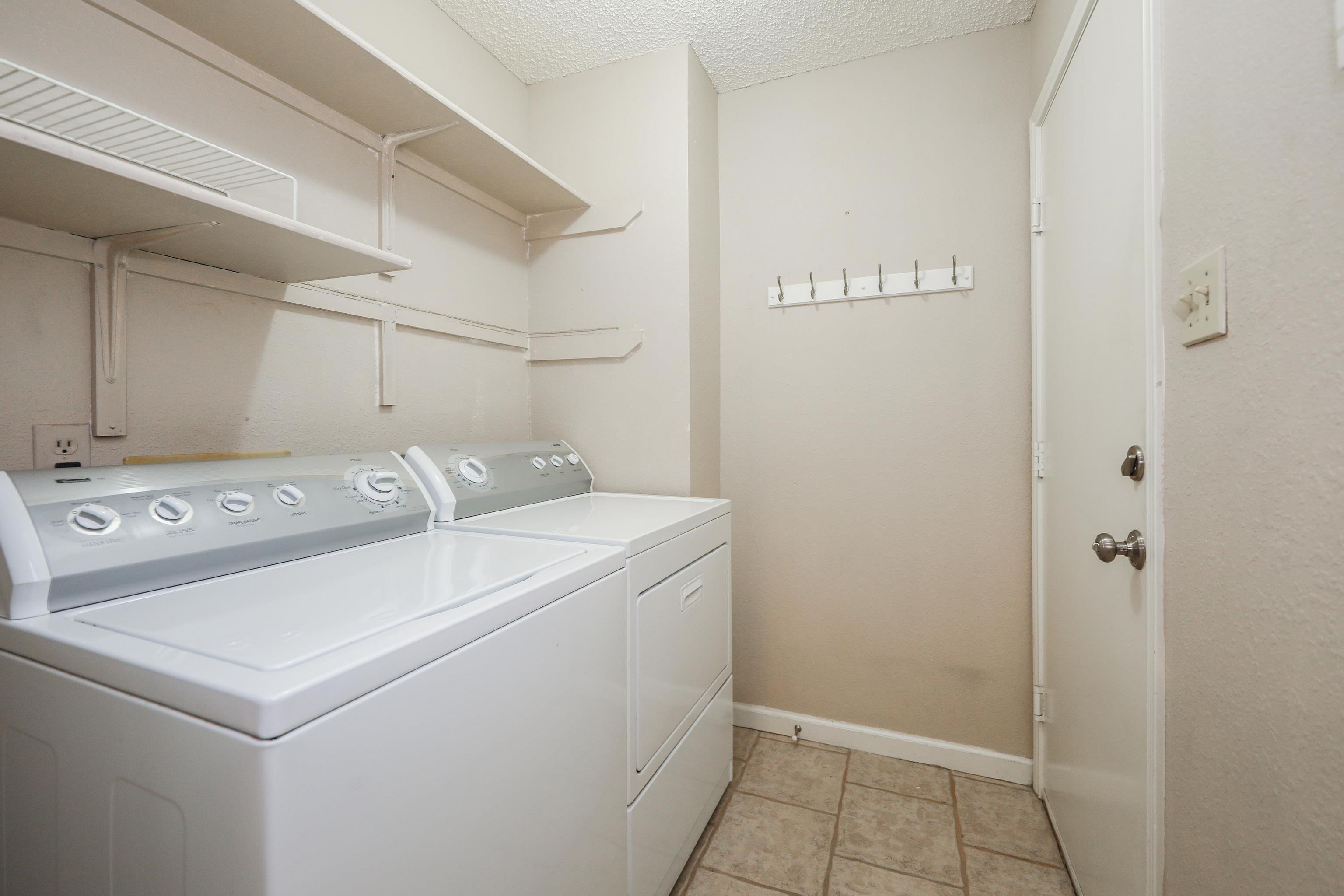 423 St Croix Dr