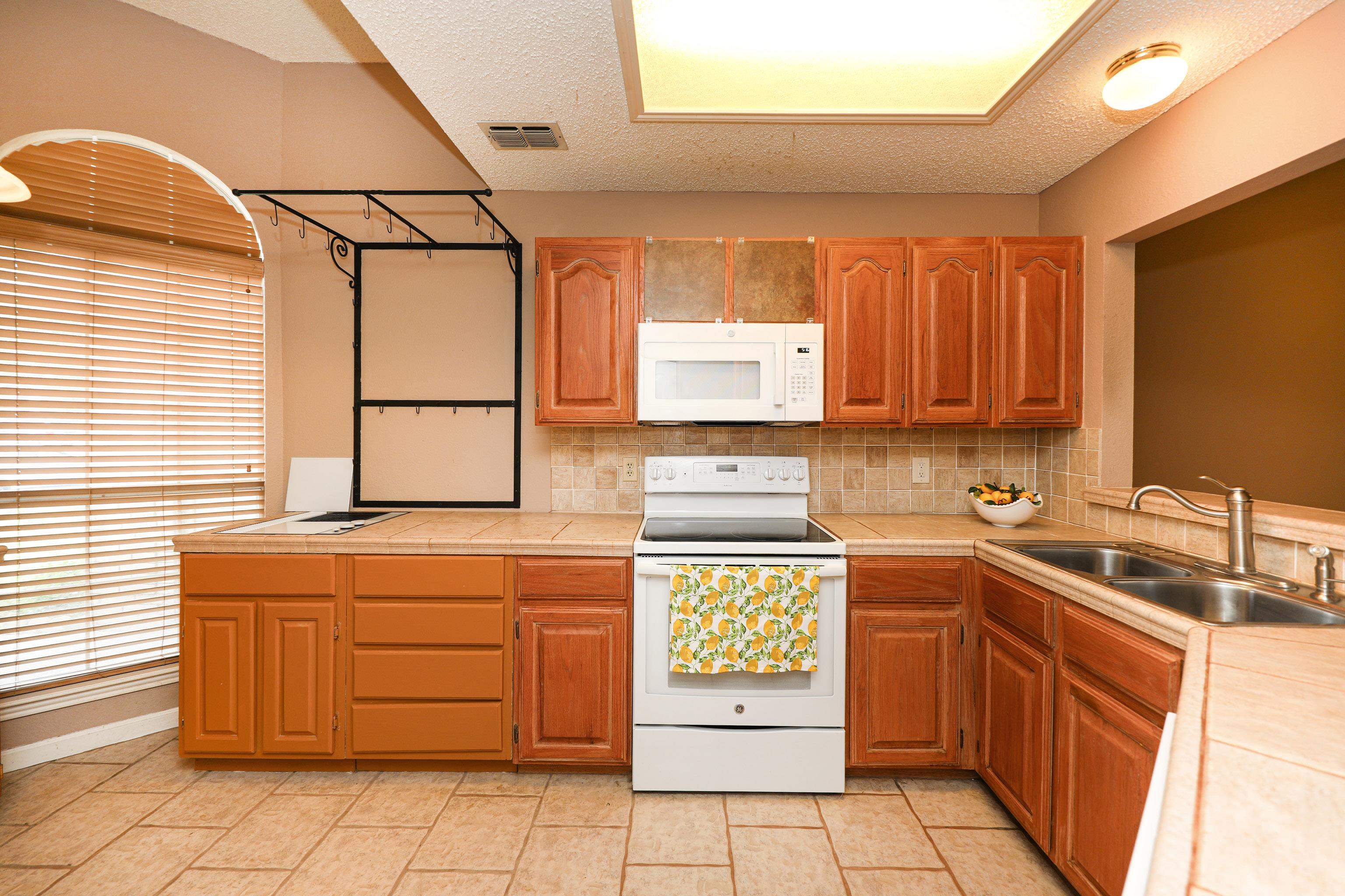 423 St Croix Dr