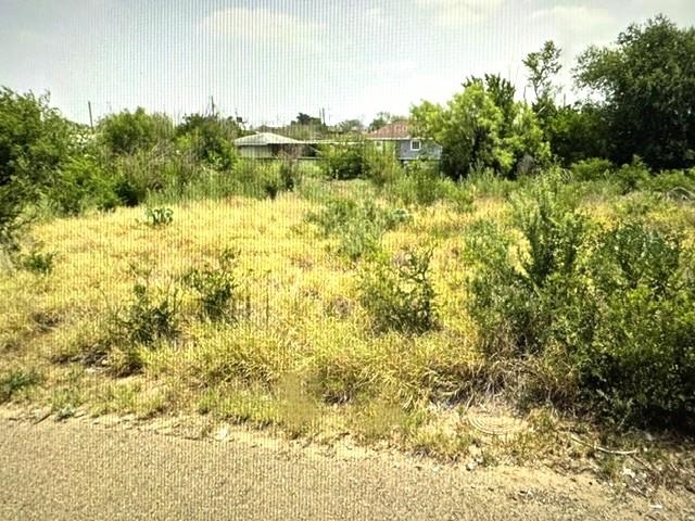 5124 Mission Ln
