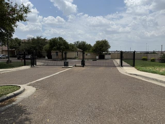 10706 International Blvd Unit: 107