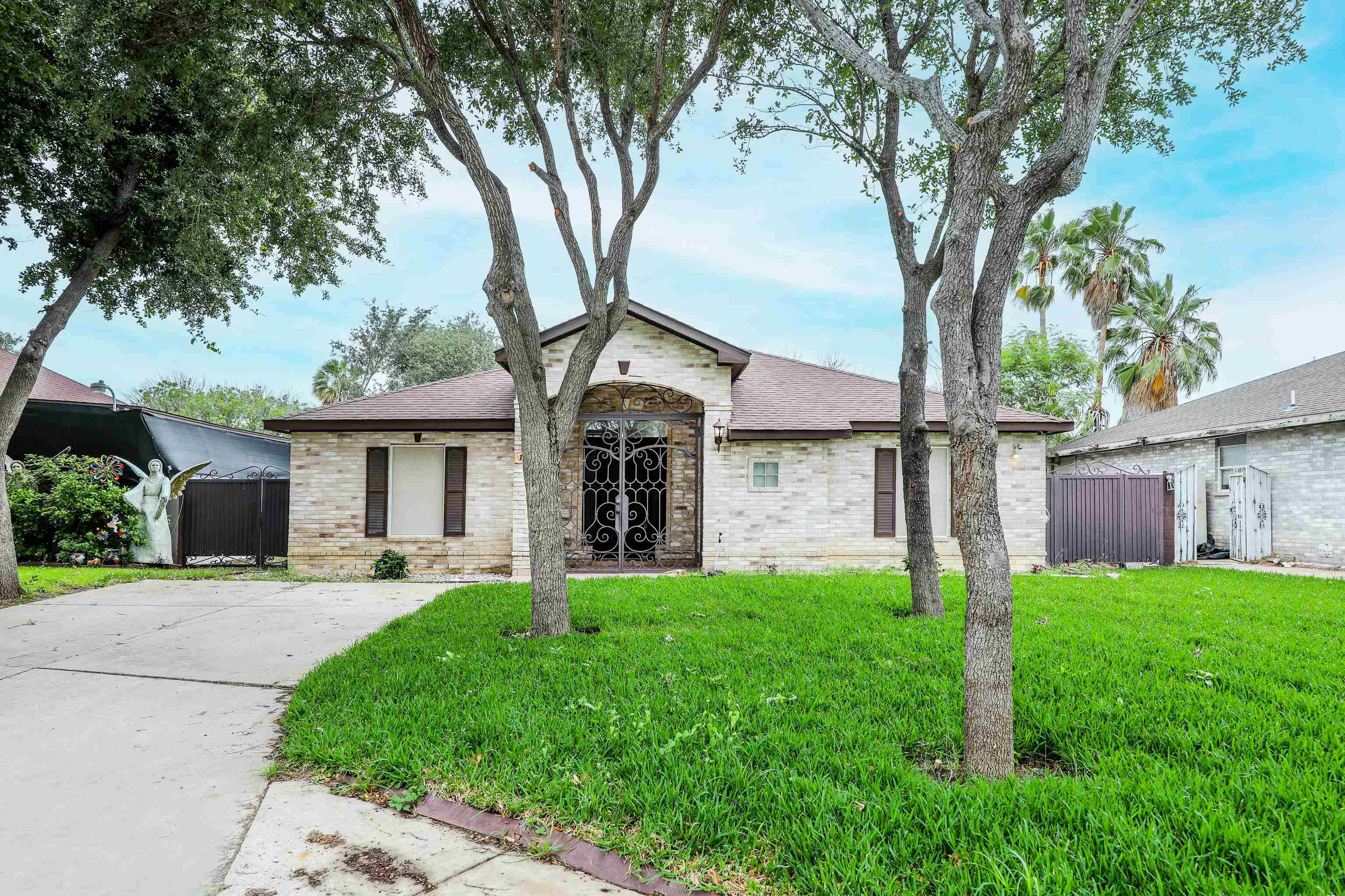 1924 Yukon Ln