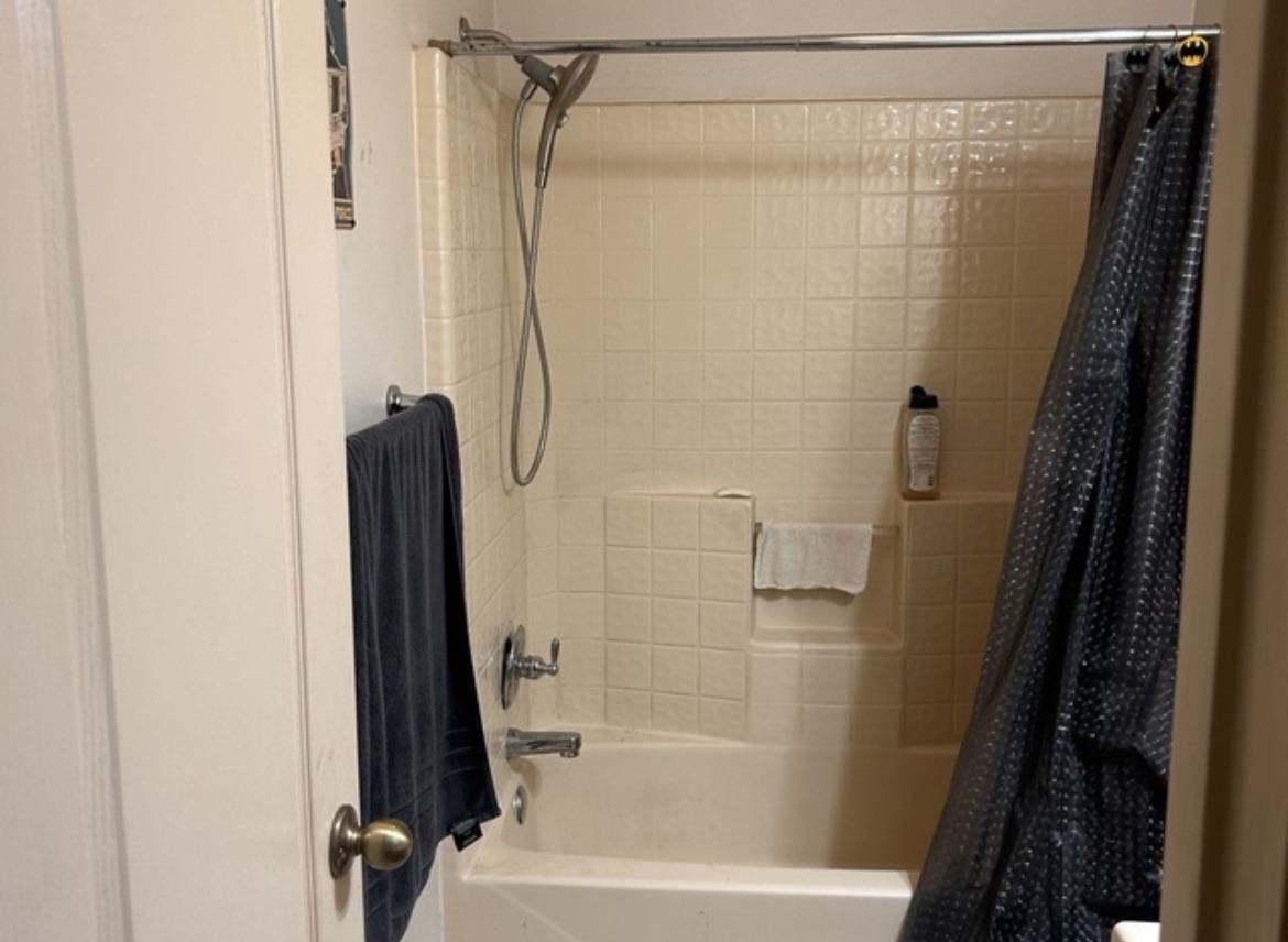 415 Goldeneye Ct