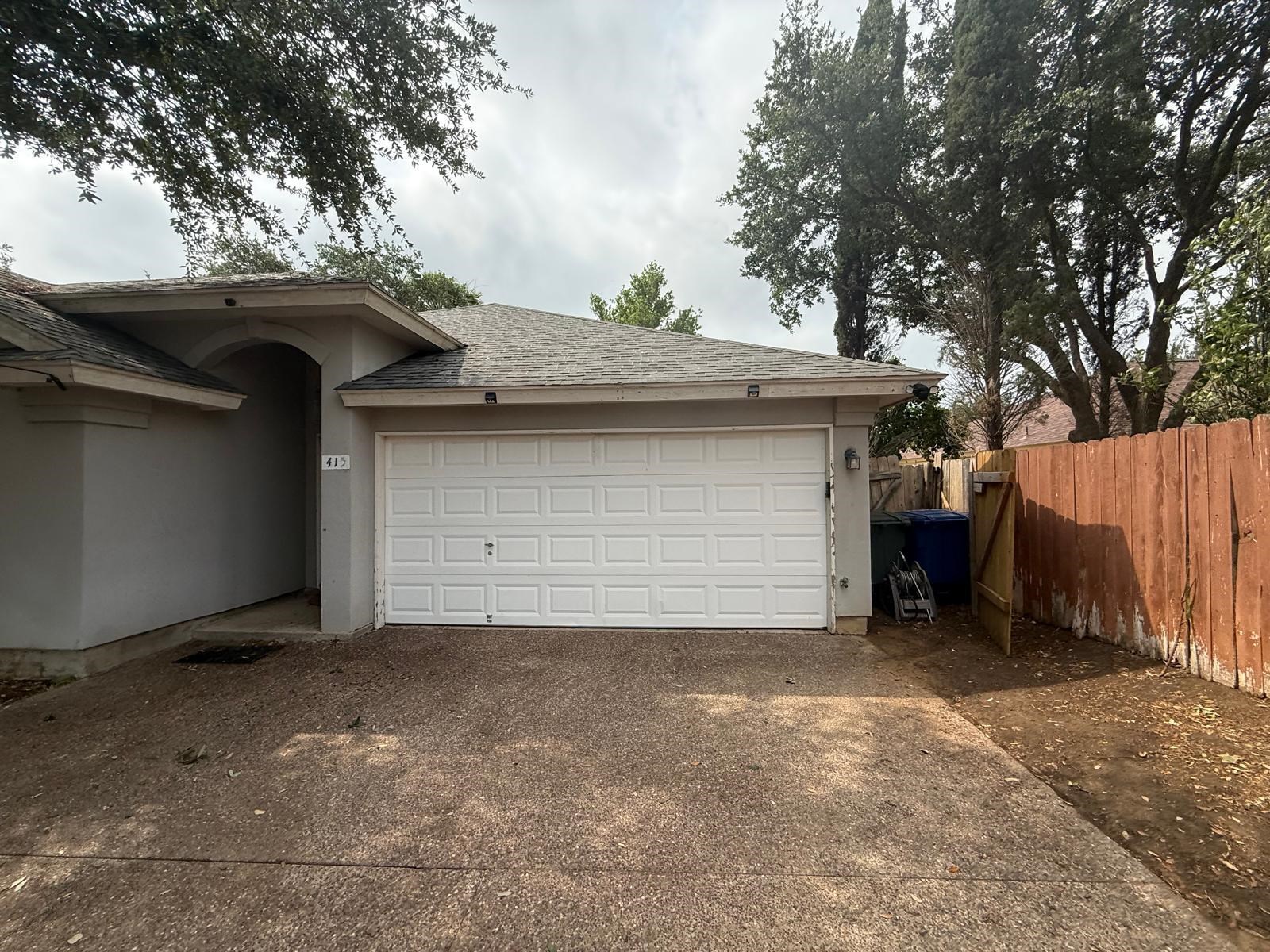415 Goldeneye Ct