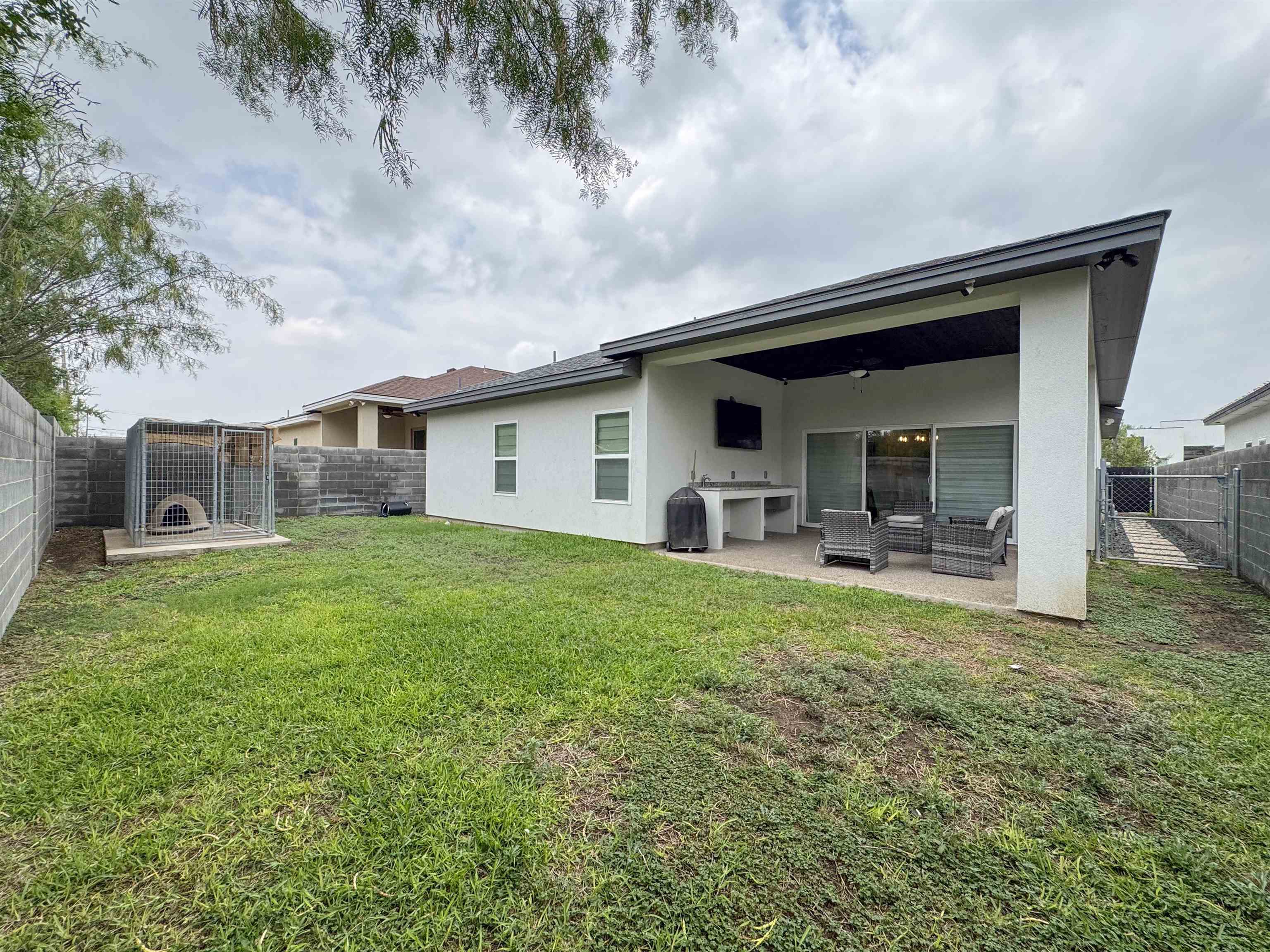 2421 Messi St.