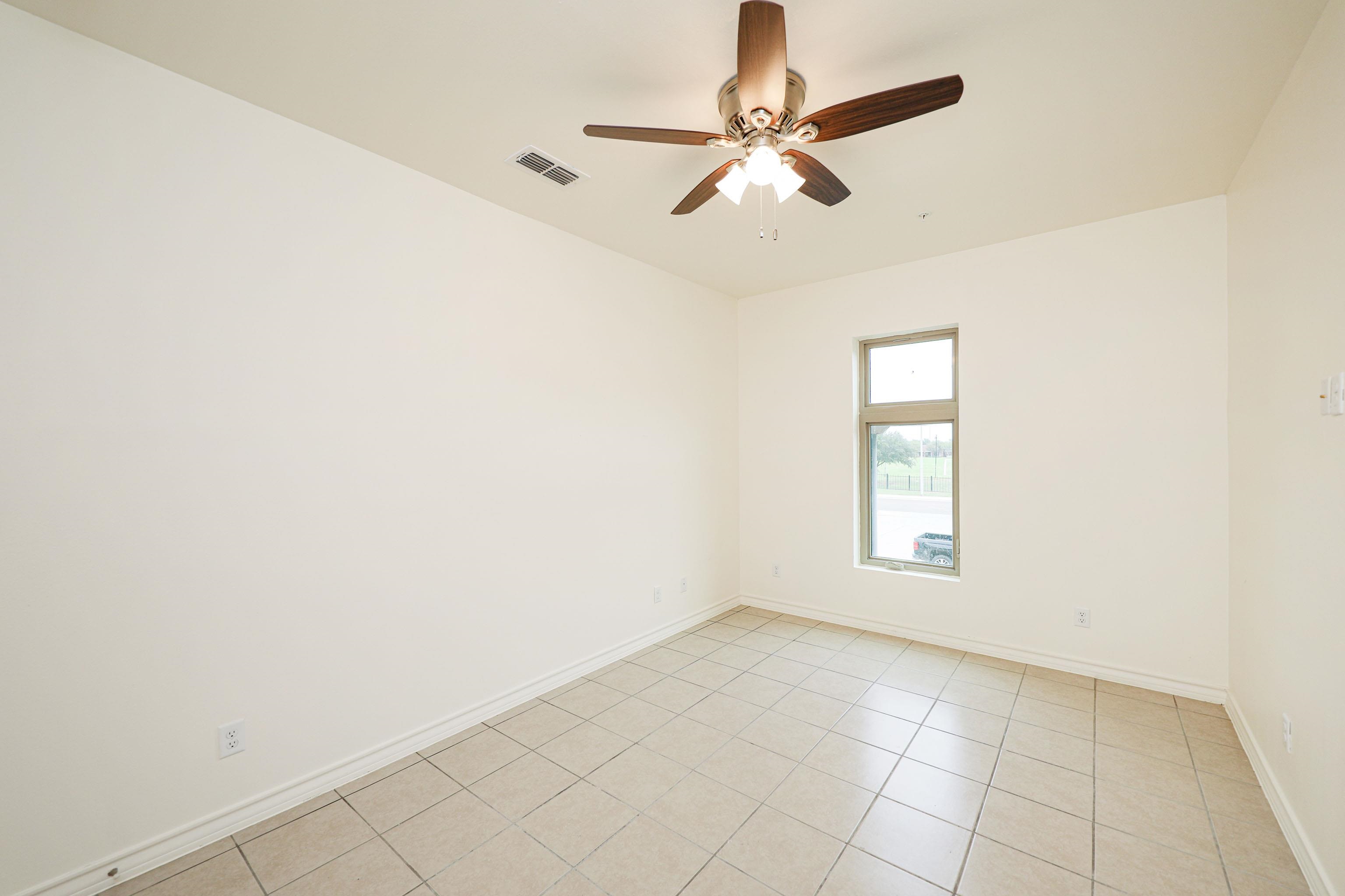 1511 Don Camilo Blvd Unit: 7