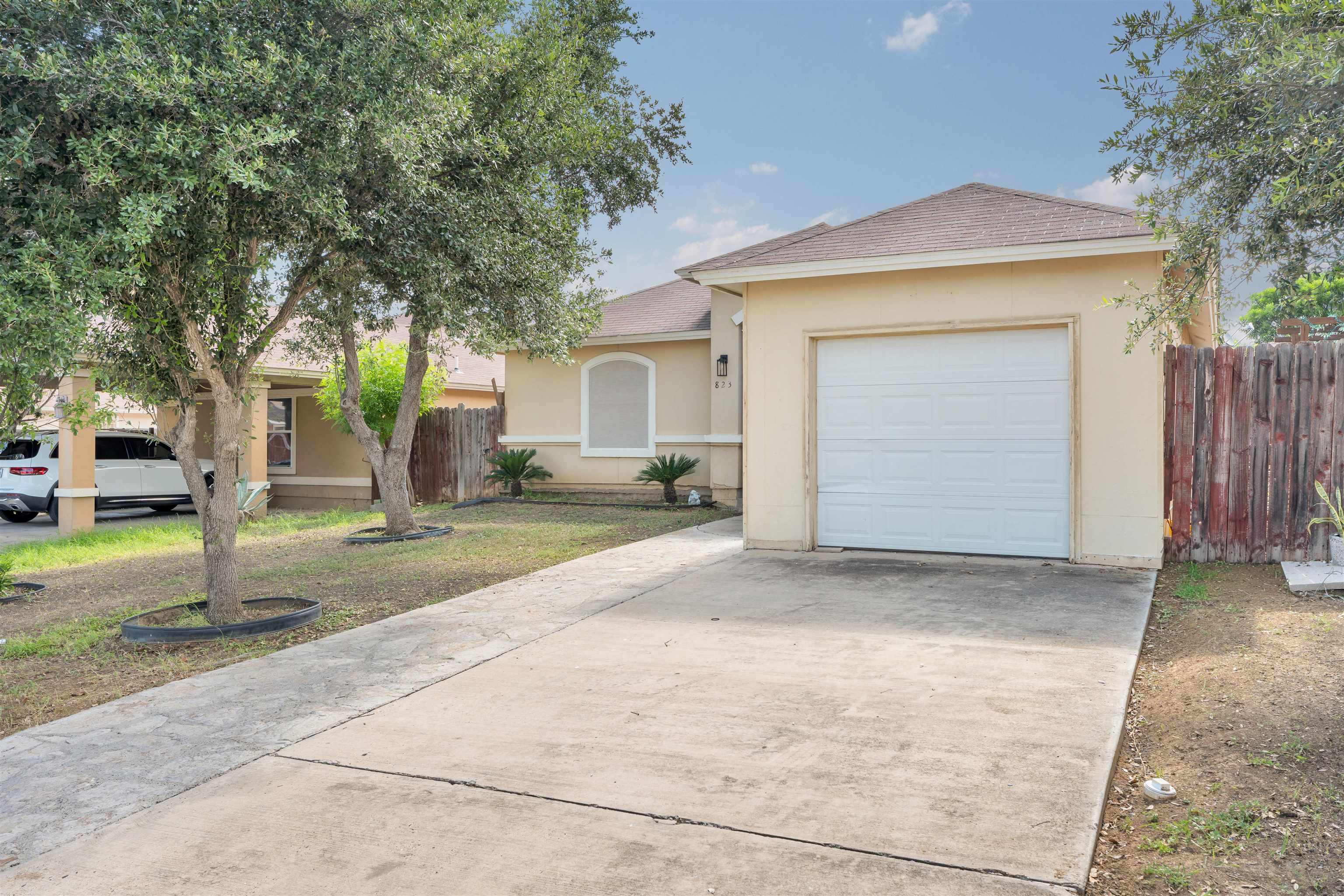 823 Witherspoon Lp
