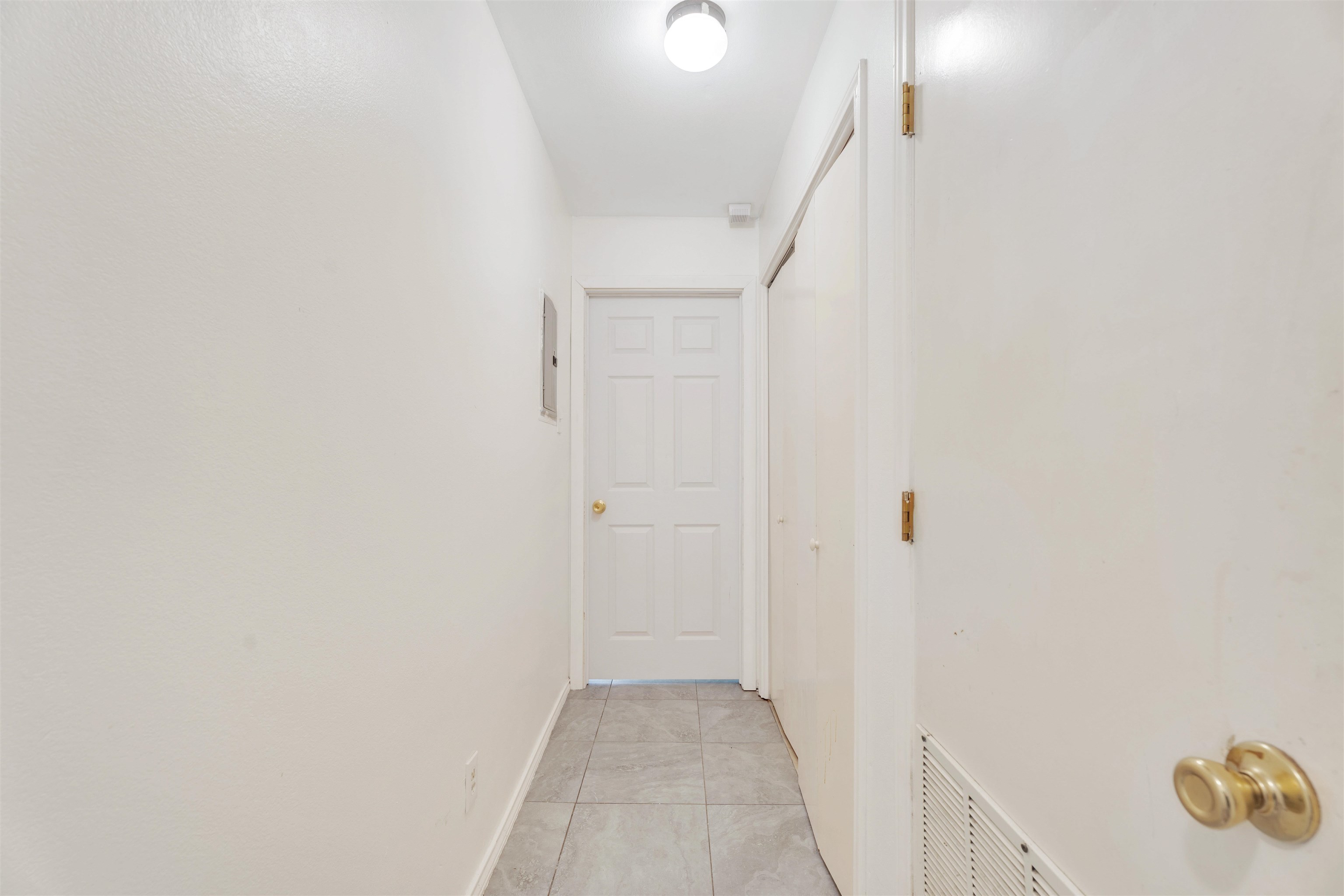 823 Witherspoon Lp