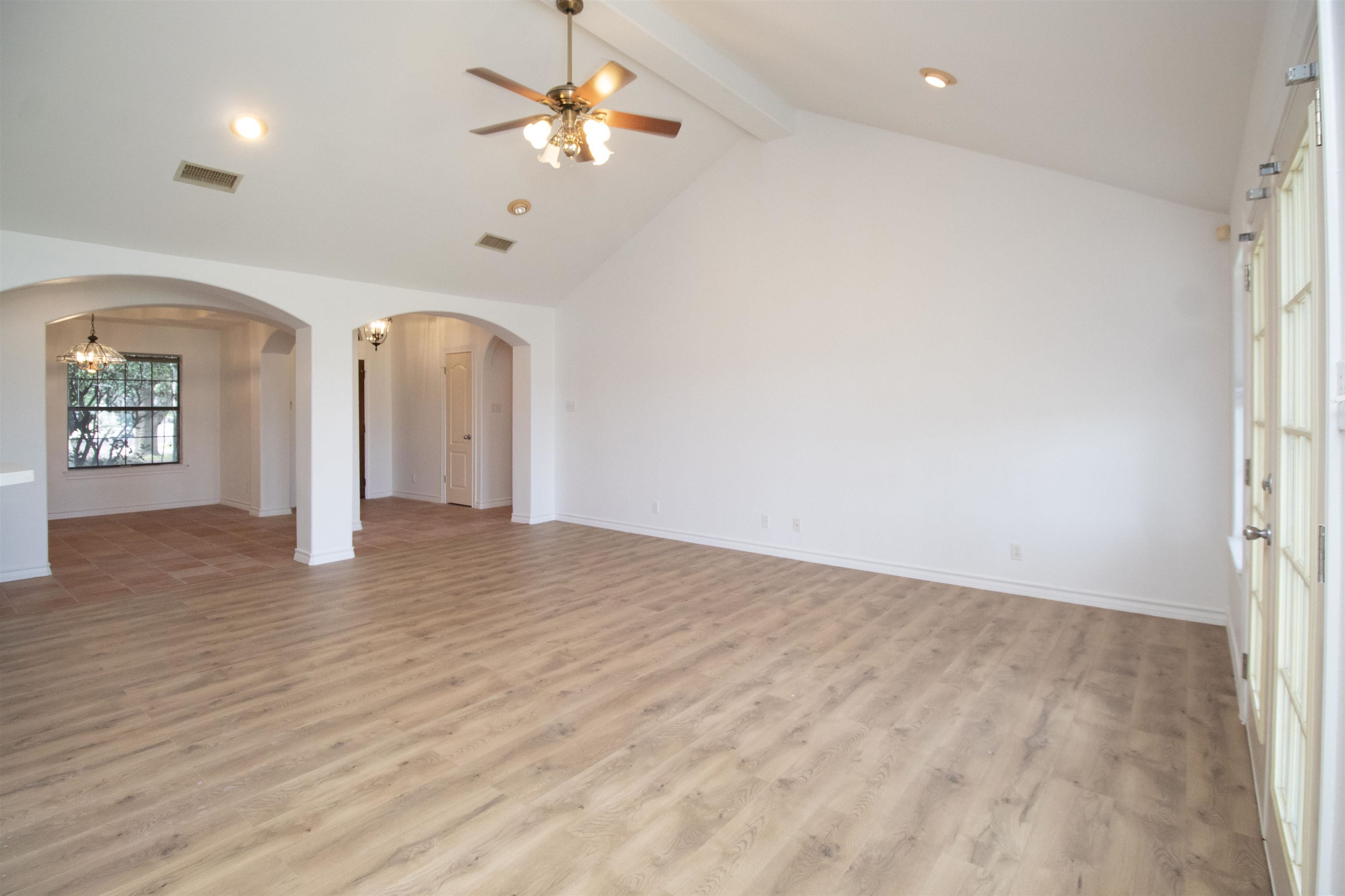 3211 Windfall Rd