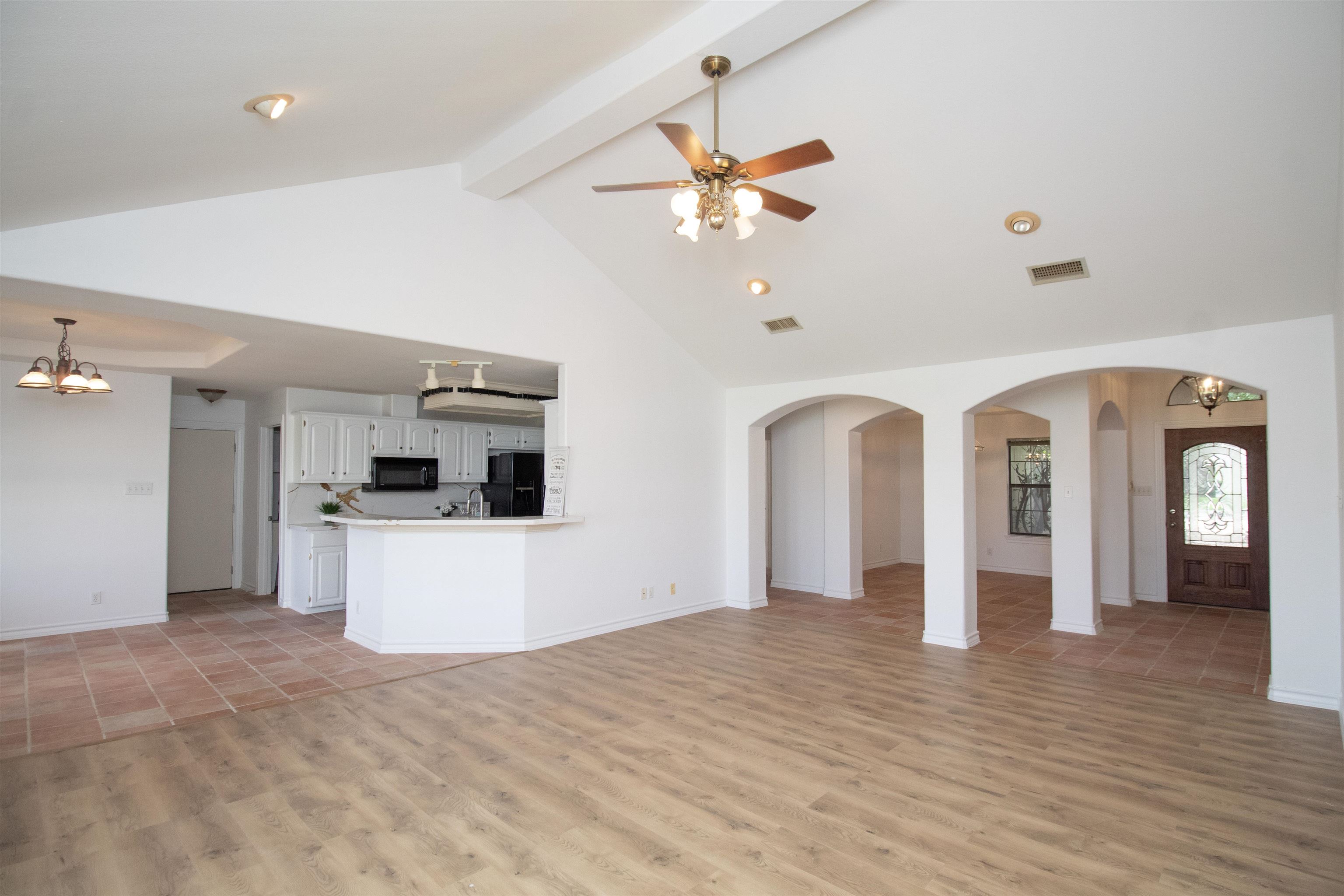 3211 Windfall Rd