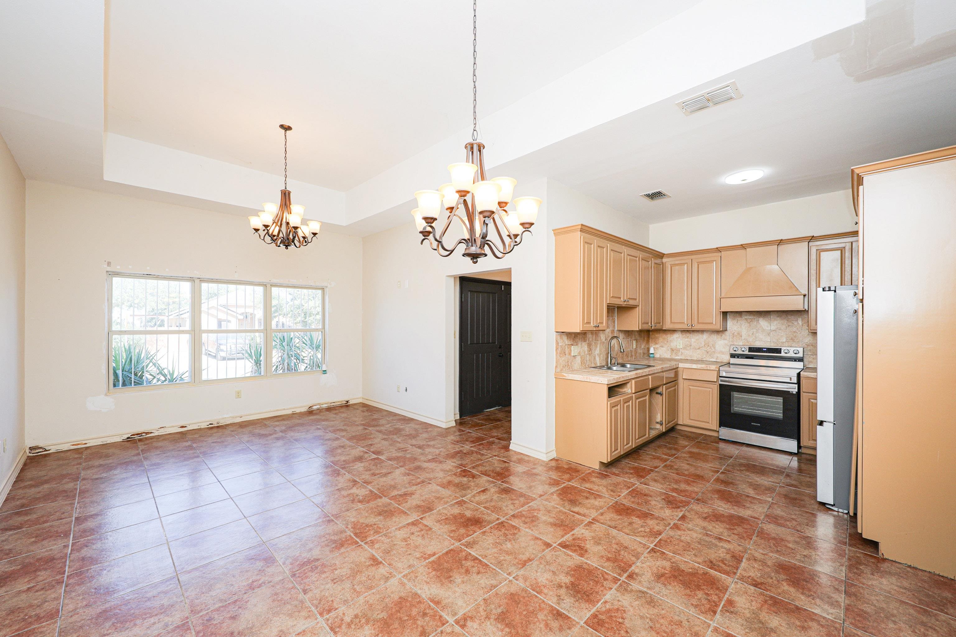 4221 Katiana Dr.