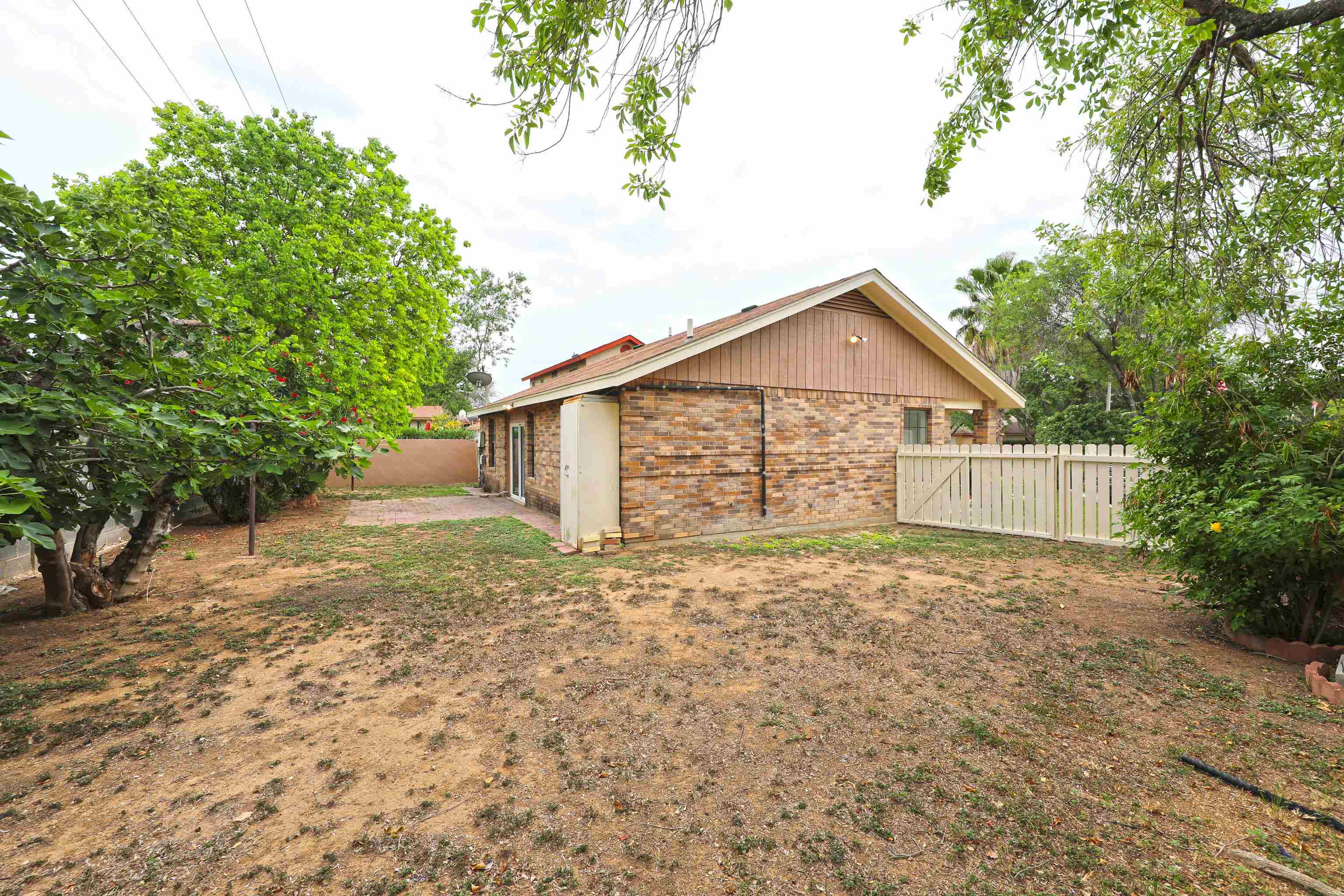 8761 Augusta Lp