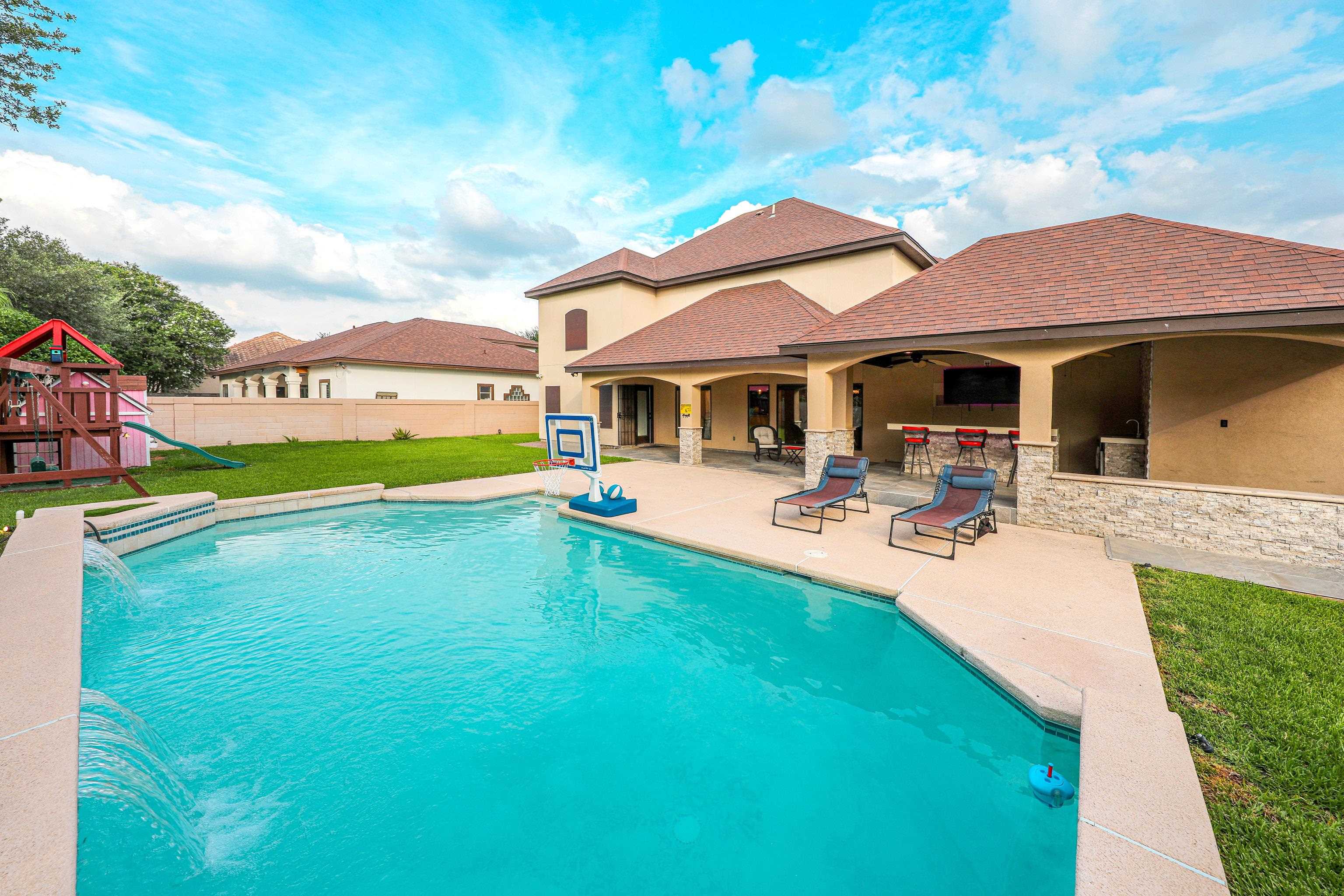 3630 Josefina Dr