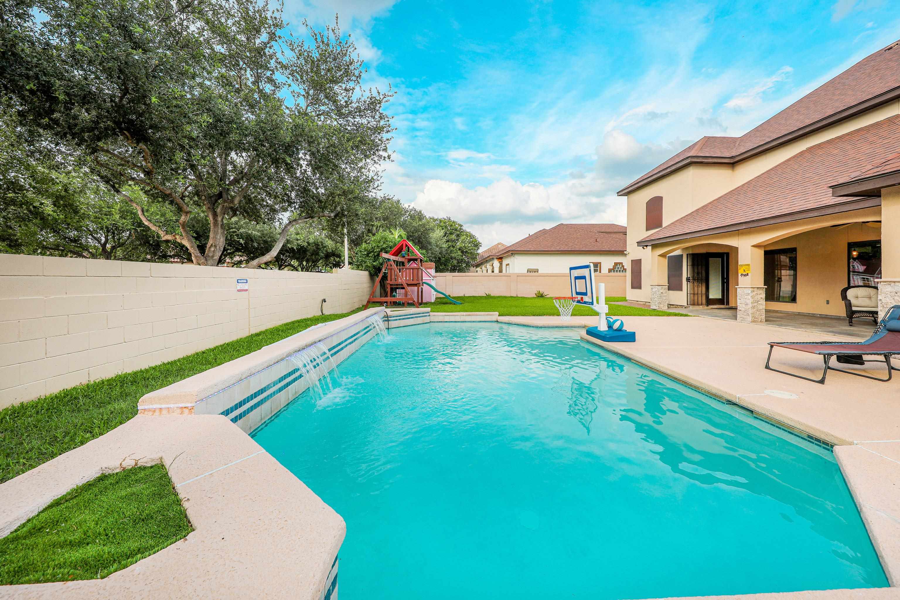 3630 Josefina Dr