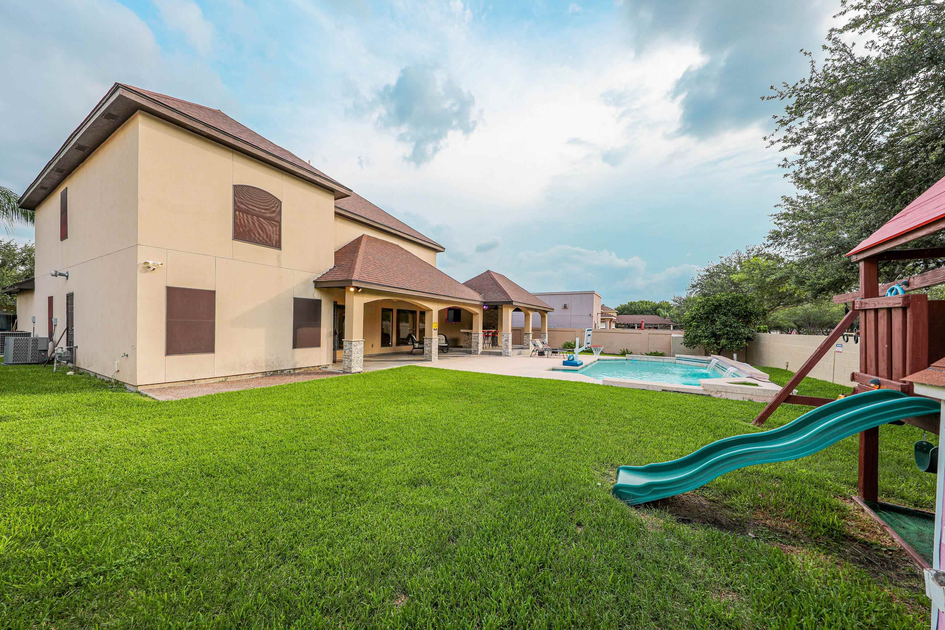 3630 Josefina Dr