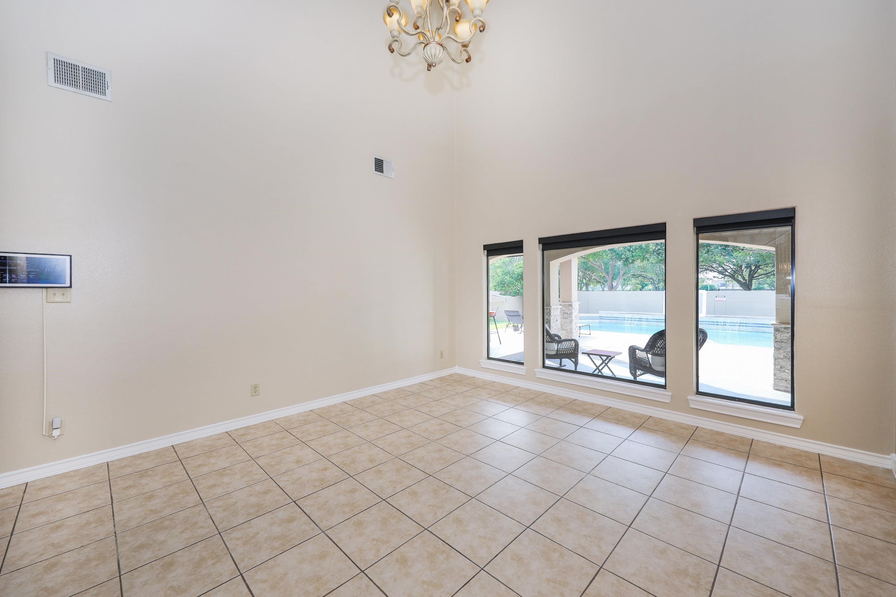 3630 Josefina Dr