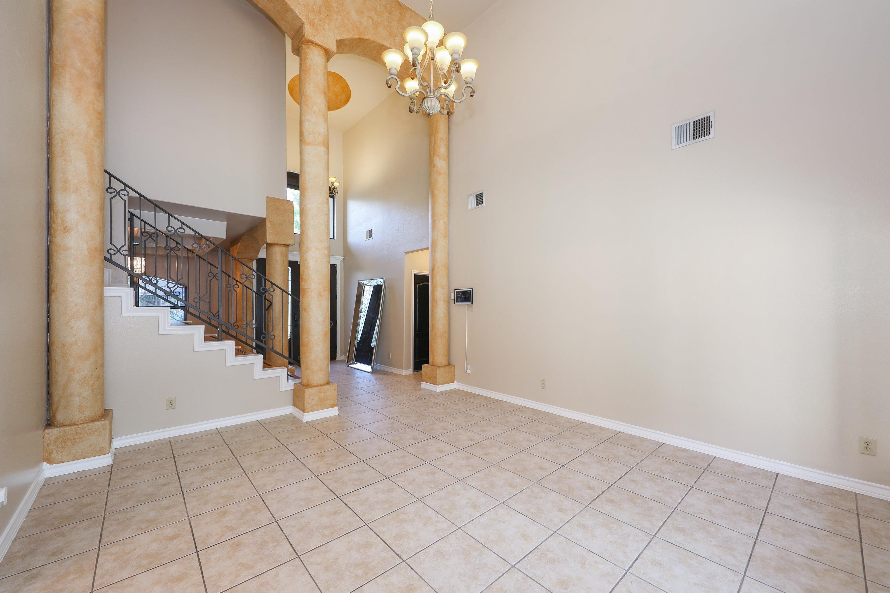 3630 Josefina Dr