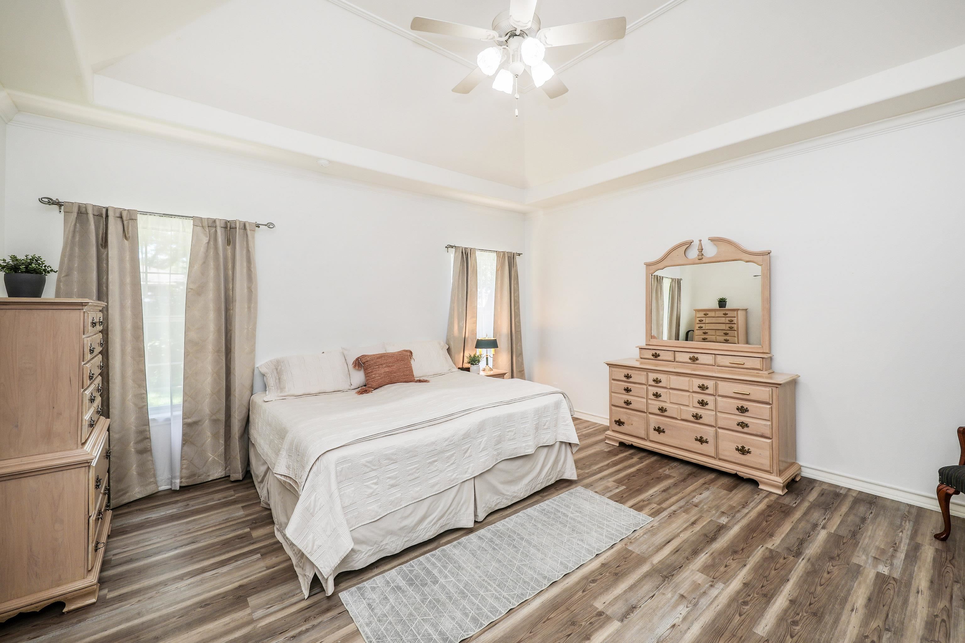 8730 Aida Ct