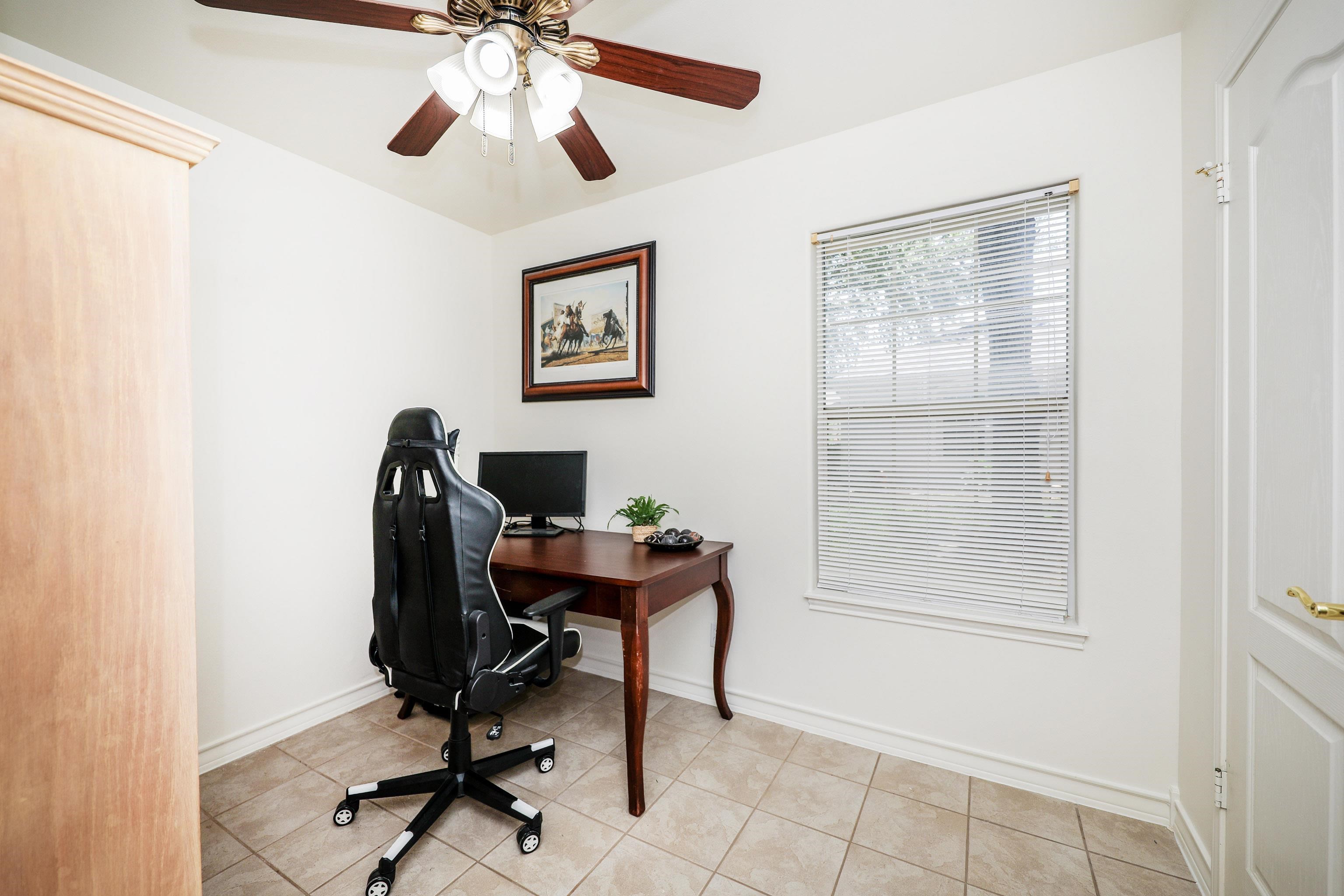 8730 Aida Ct