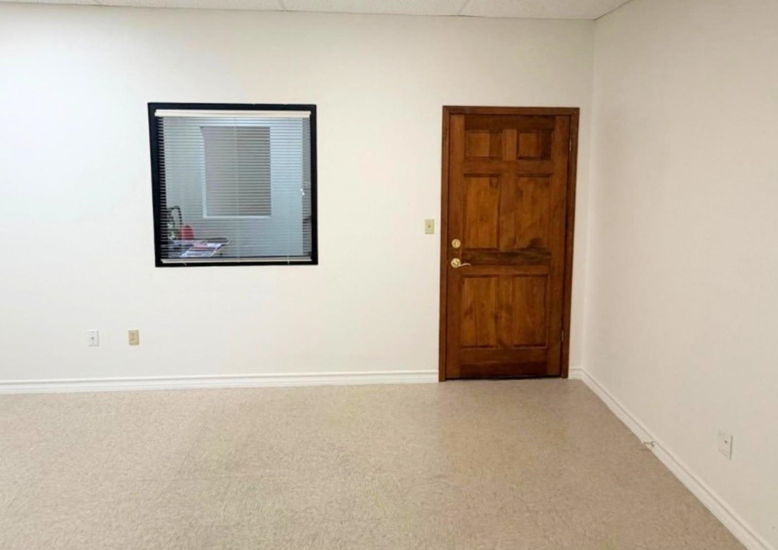 107 Calle Del Norte Unit: Unit 1-C, Suite#11
