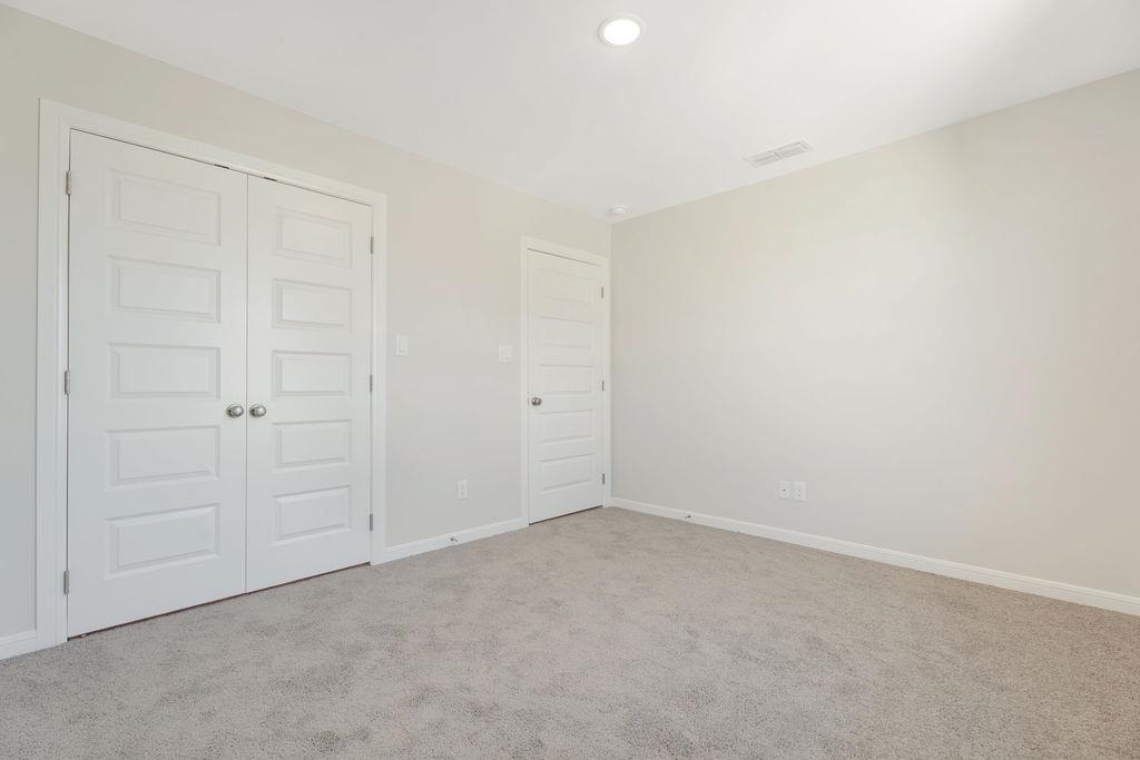 5410 Brahman Ln.