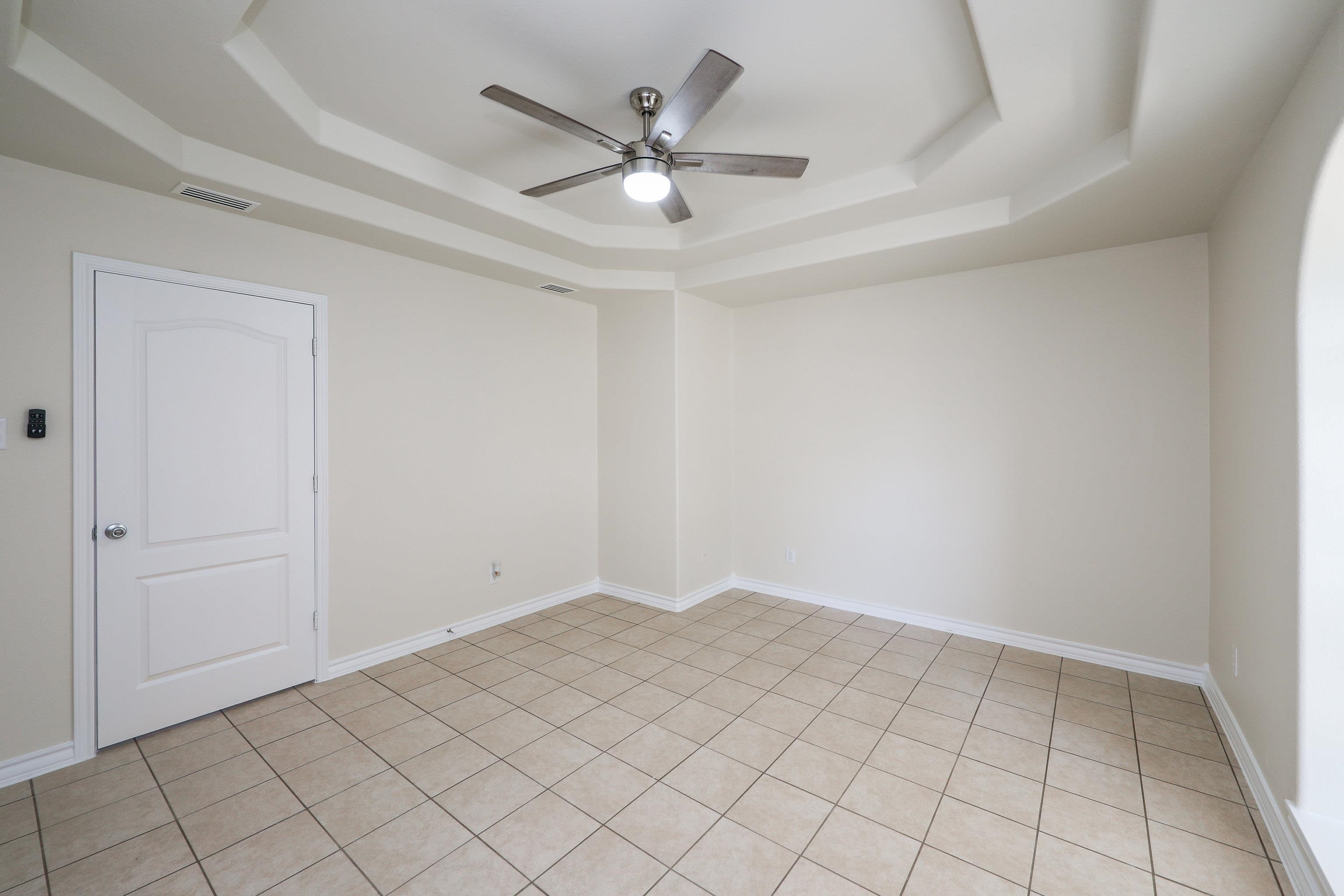 1000 Ranchway Dr Unit: 16