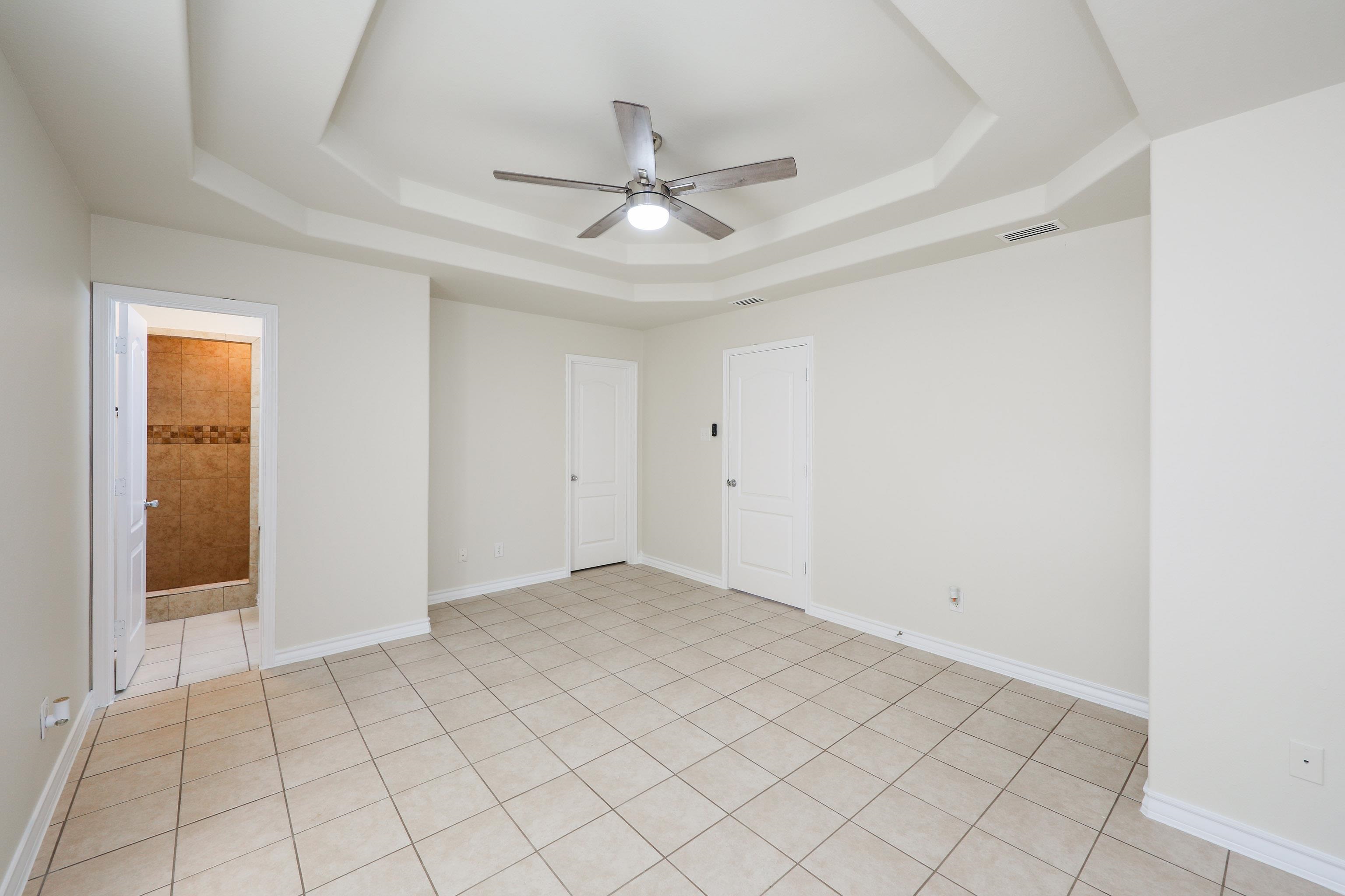 1000 Ranchway Dr Unit: 16