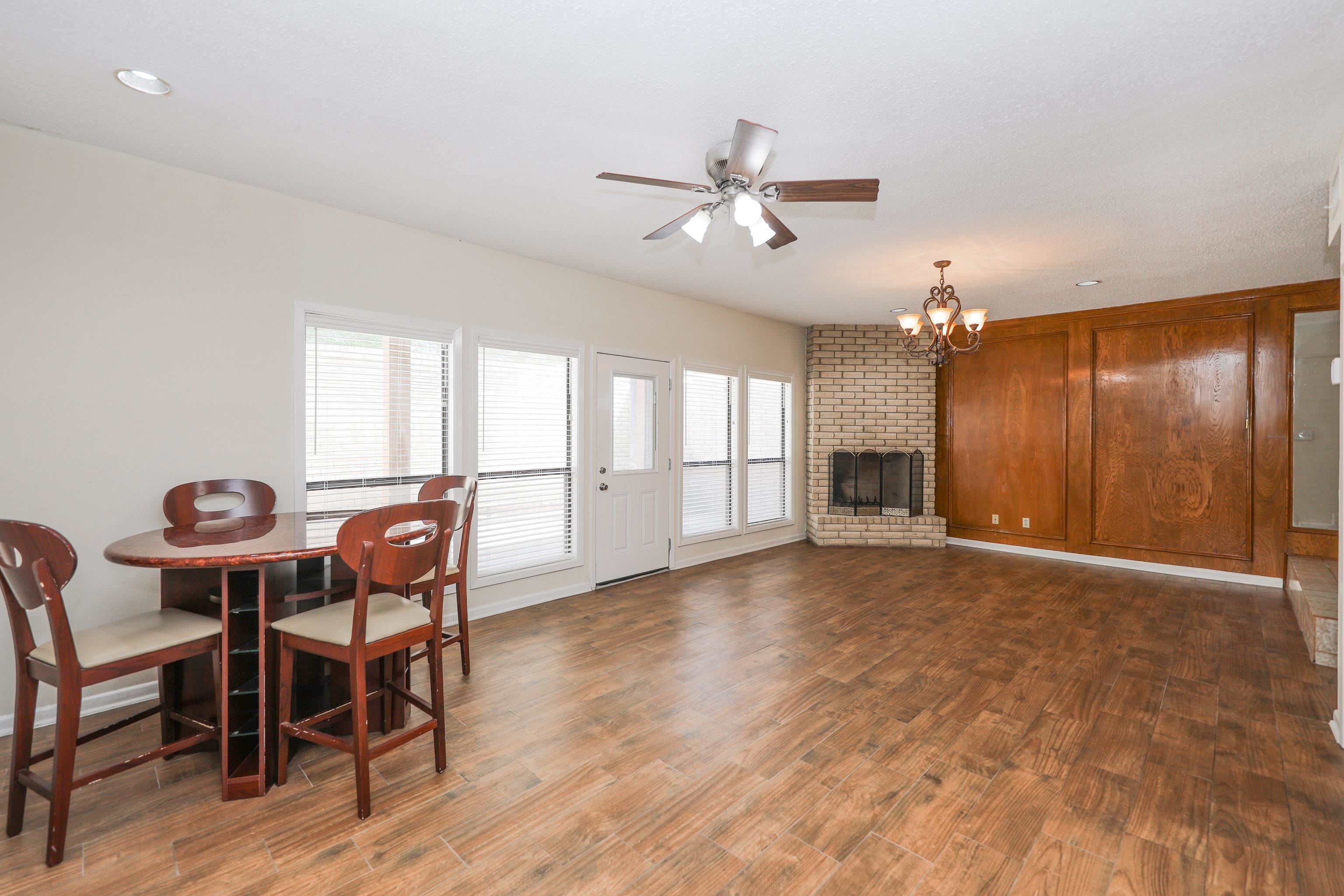 132 Martingale Ln Unit: 20