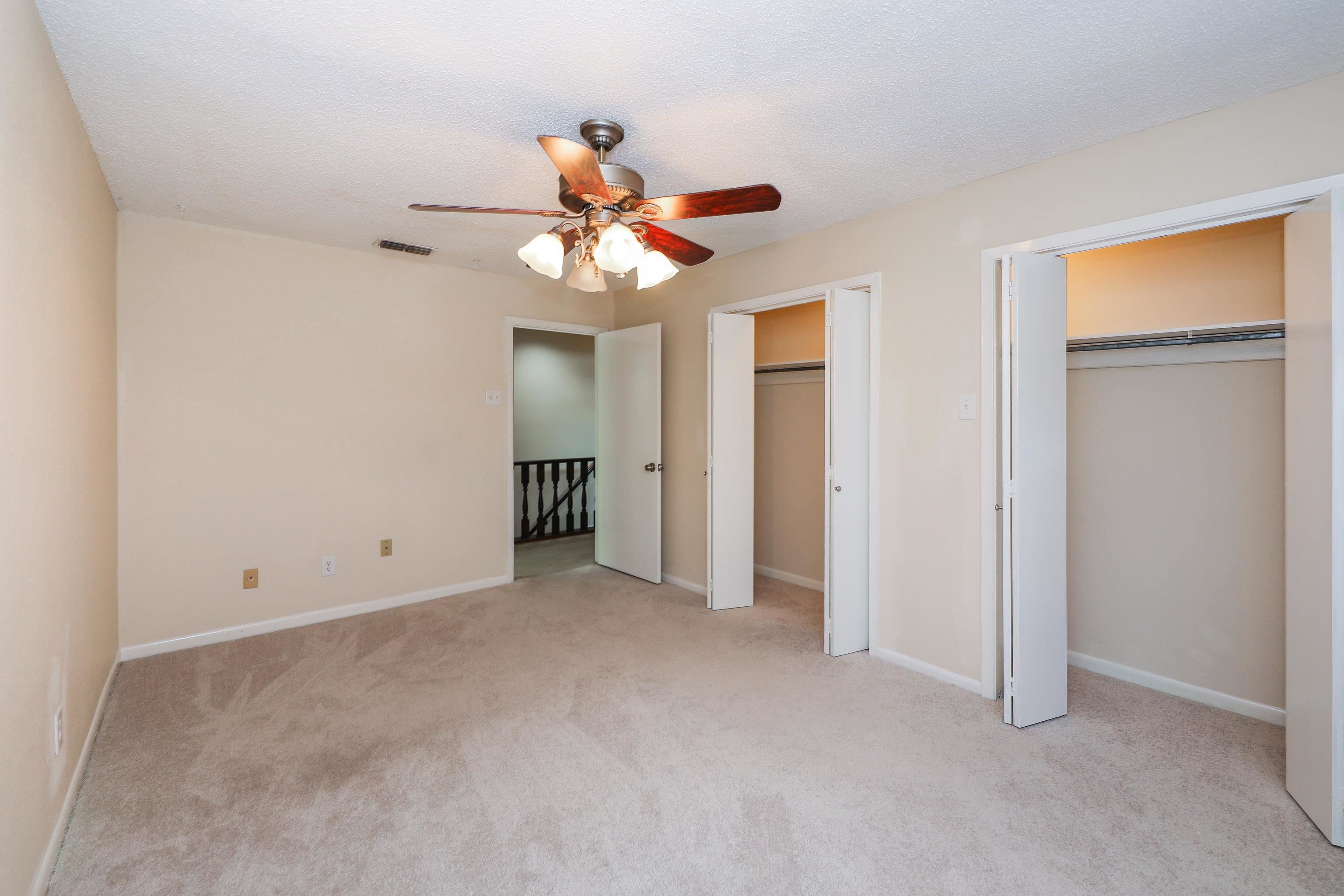 132 Martingale Ln Unit: 20