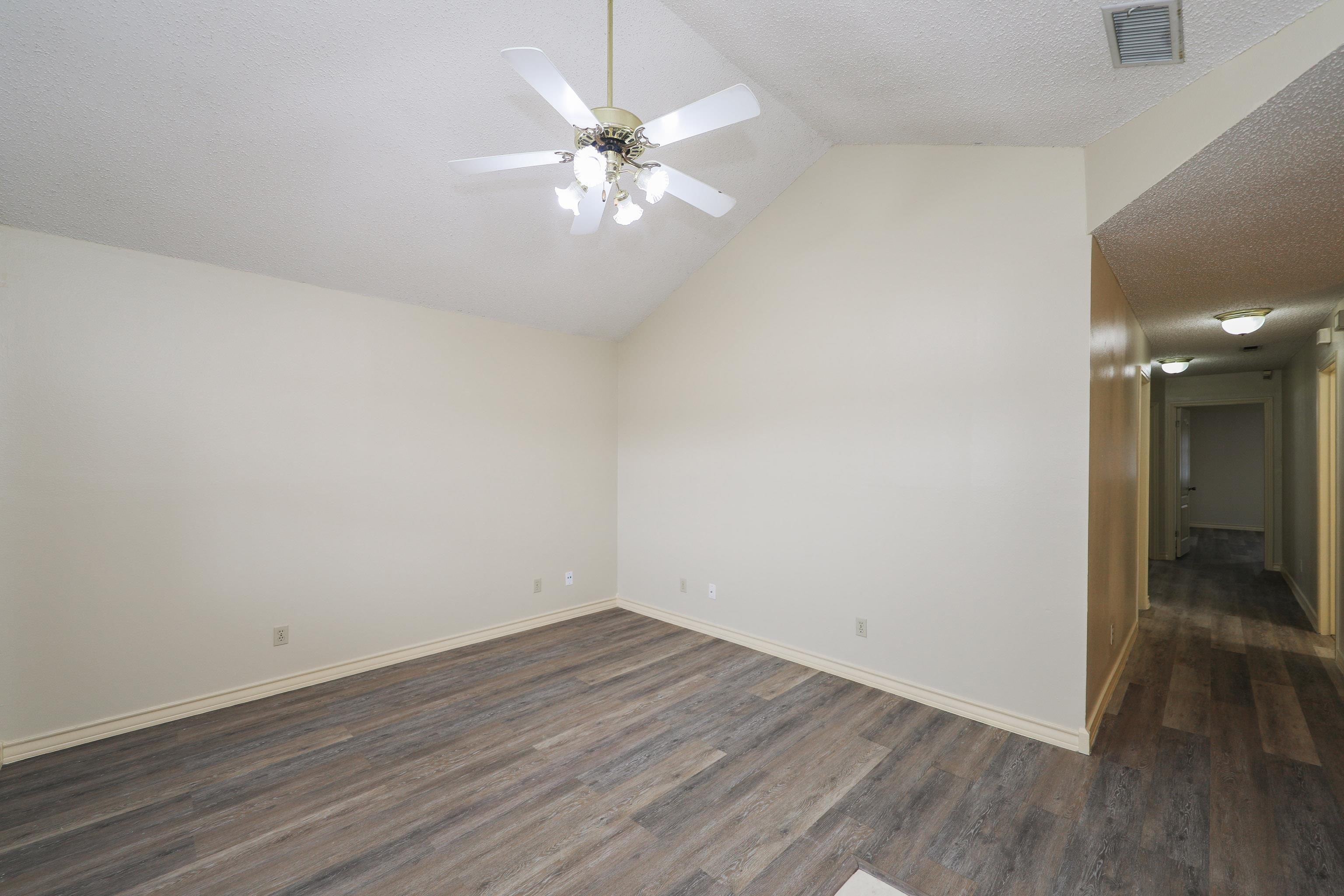 607 Gale St Unit: Unit 3 BLDG A