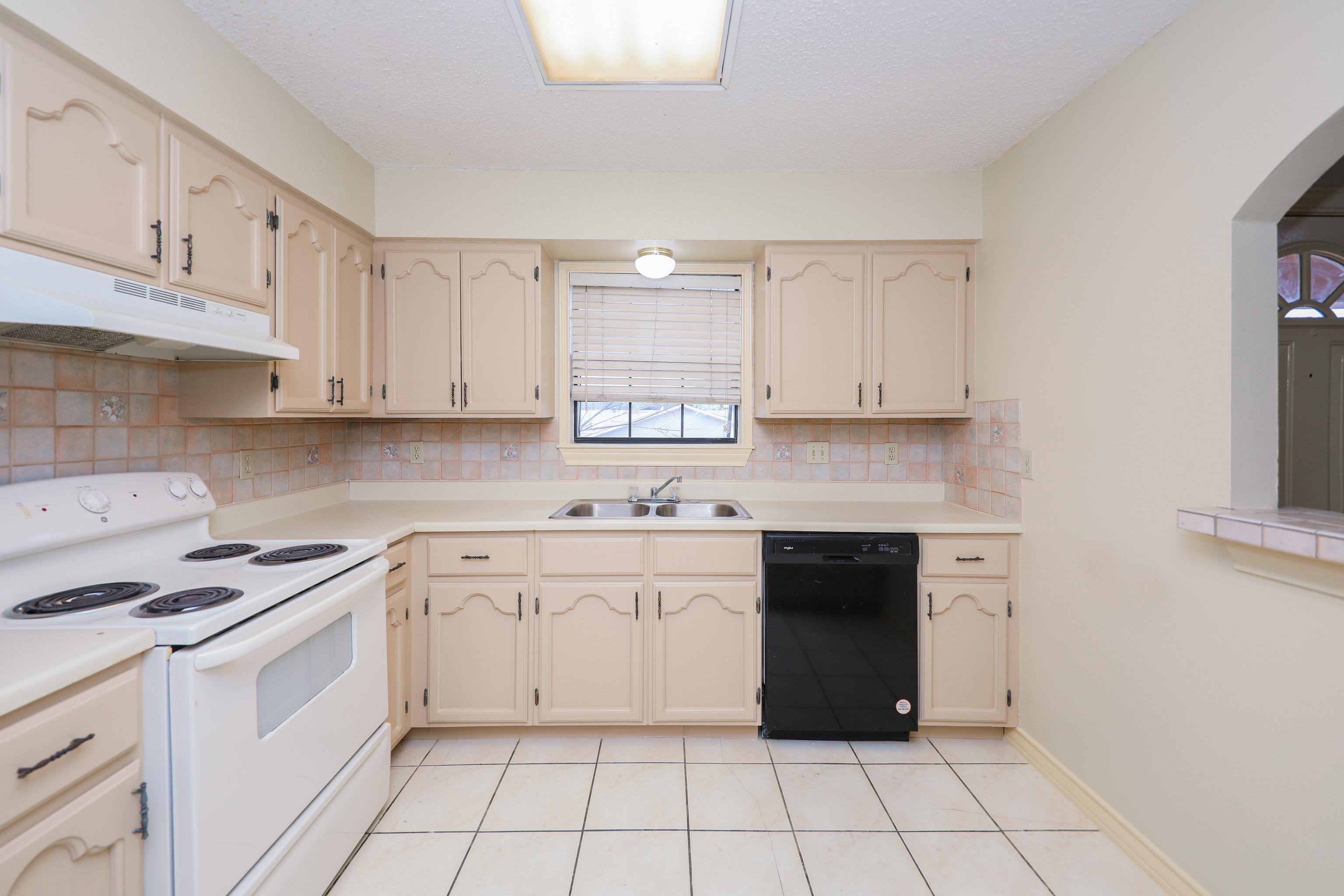 607 Gale St Unit: Unit 3 BLDG A