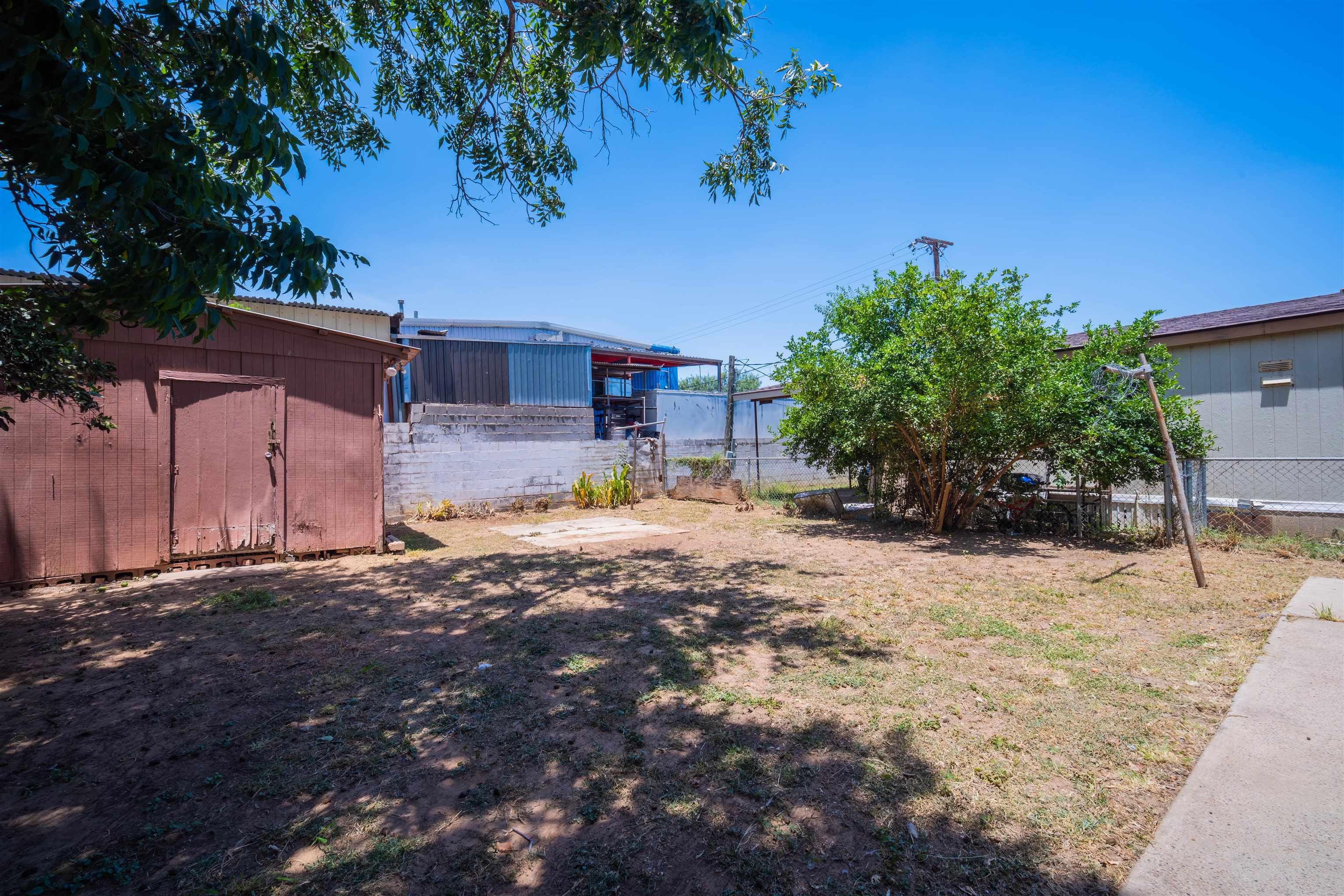 2118 E Kearney St