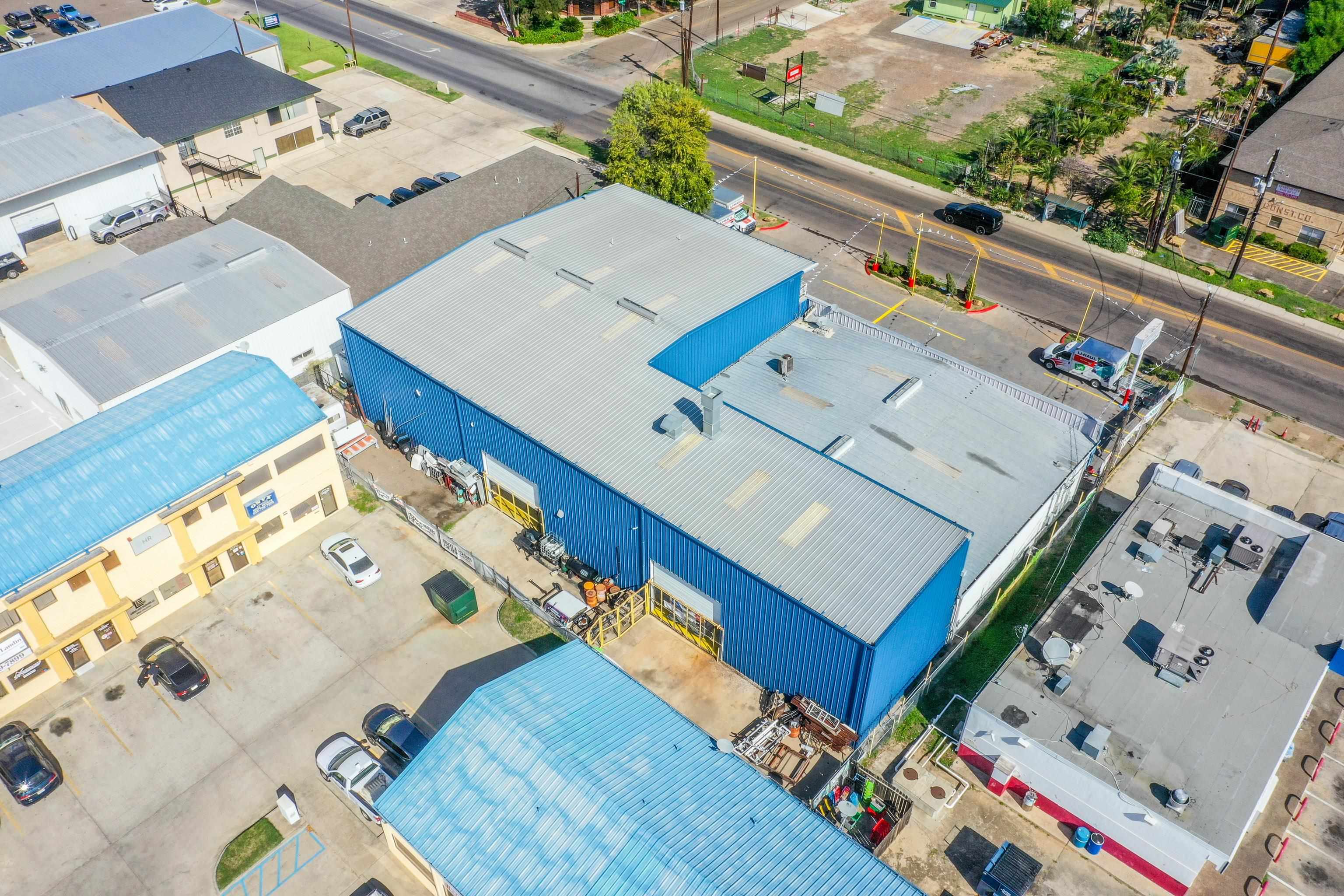1613 Calle Del Norte