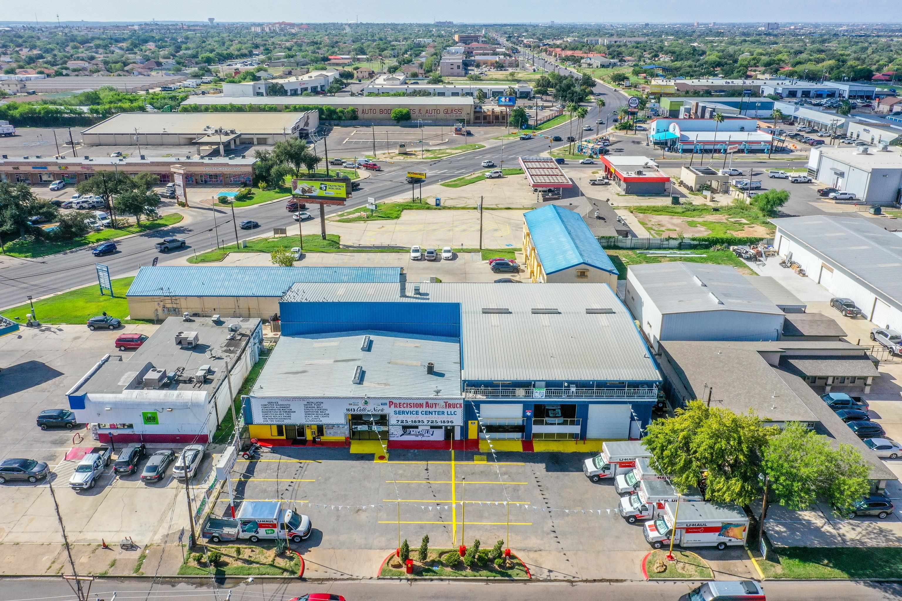 1613 Calle Del Norte