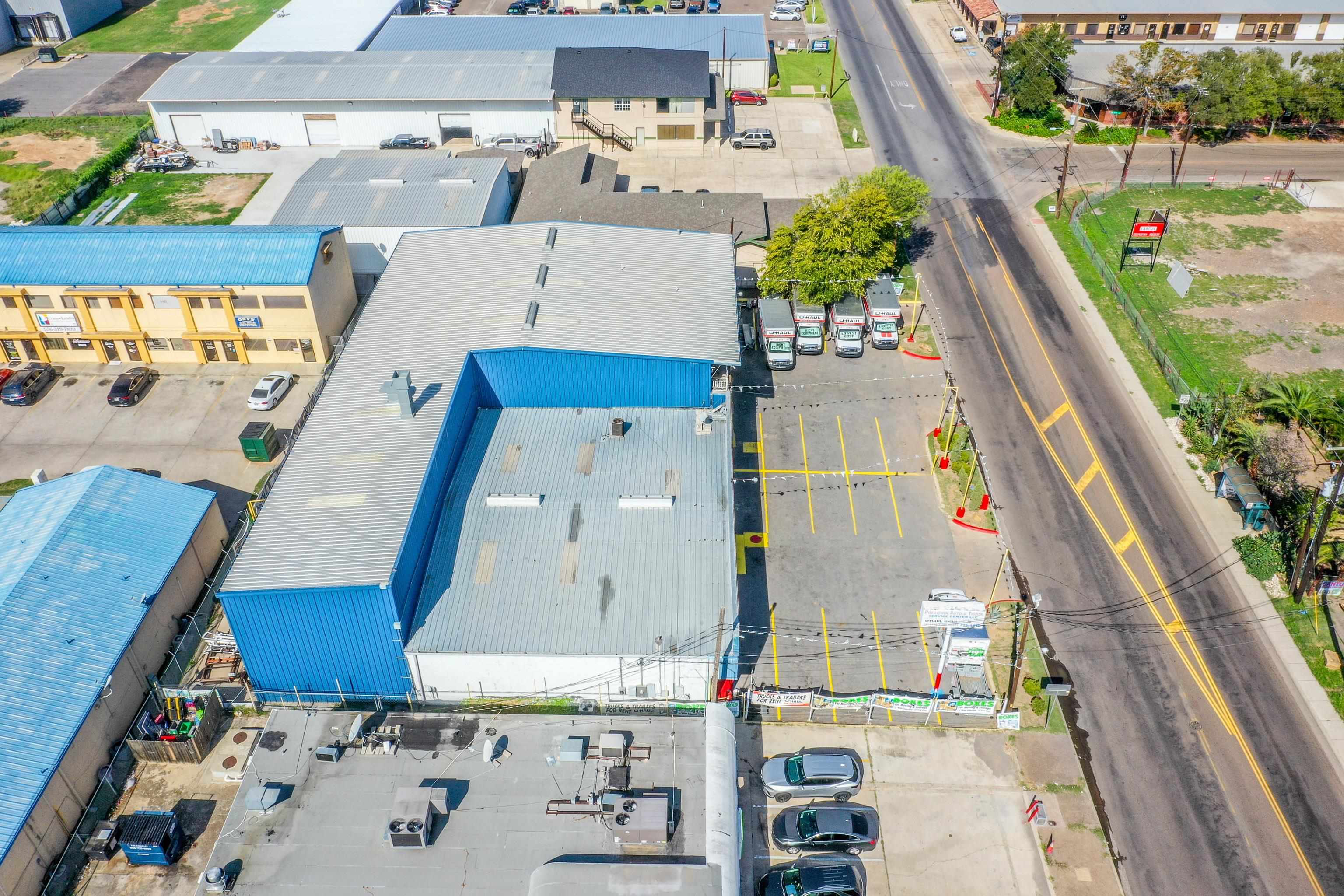 1613 Calle Del Norte