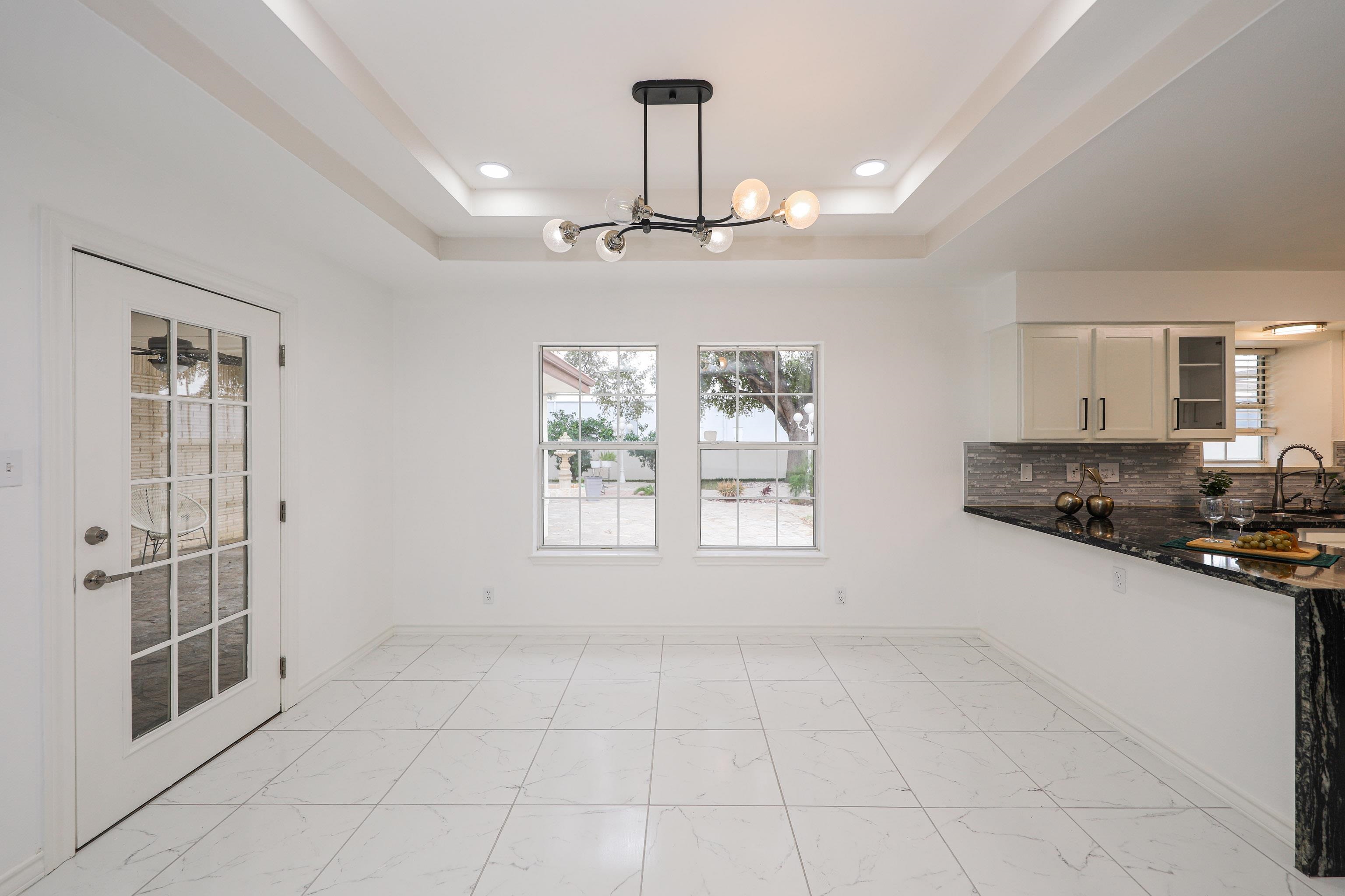 3111 Persimmon Ct