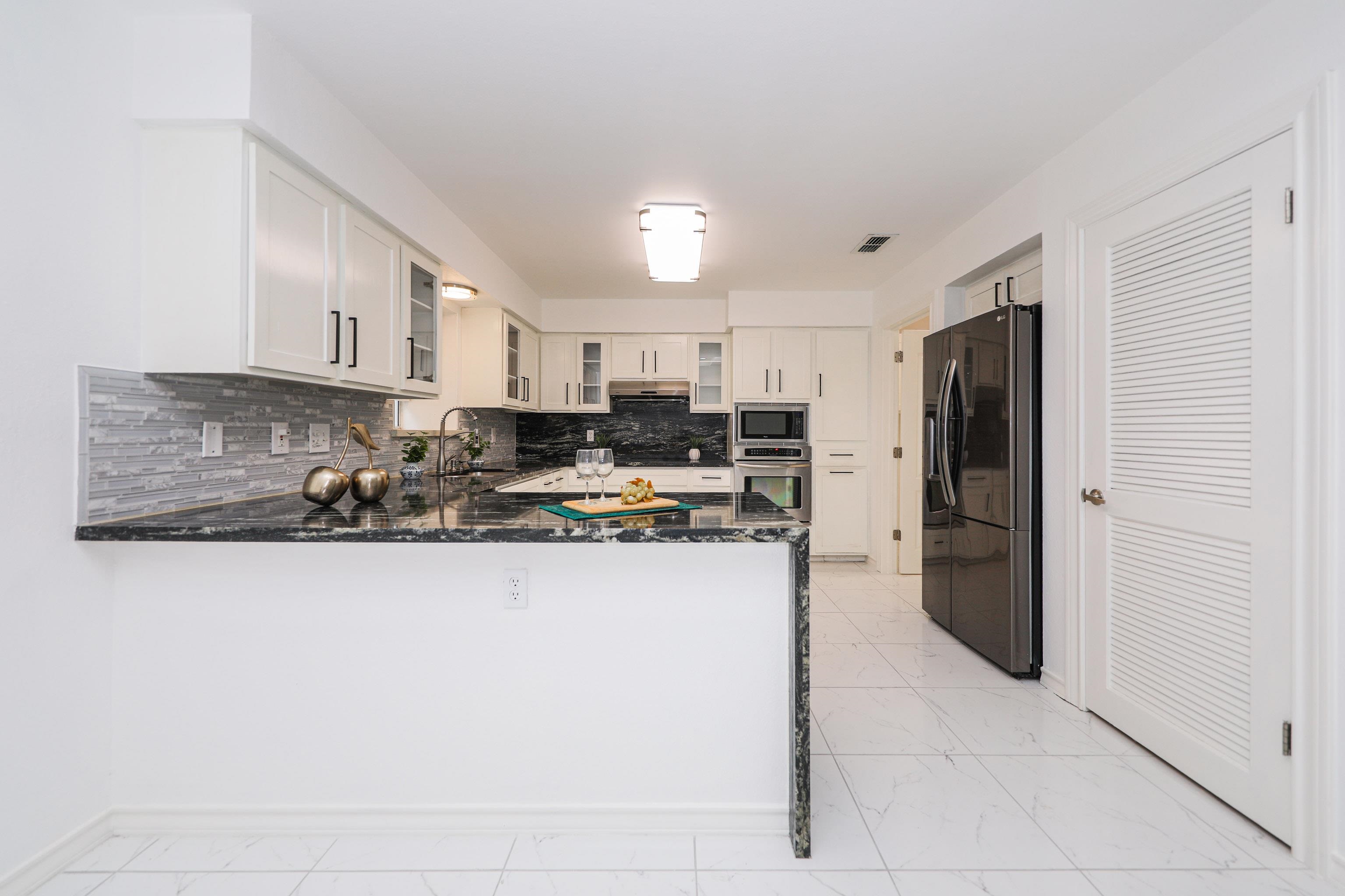 3111 Persimmon Ct