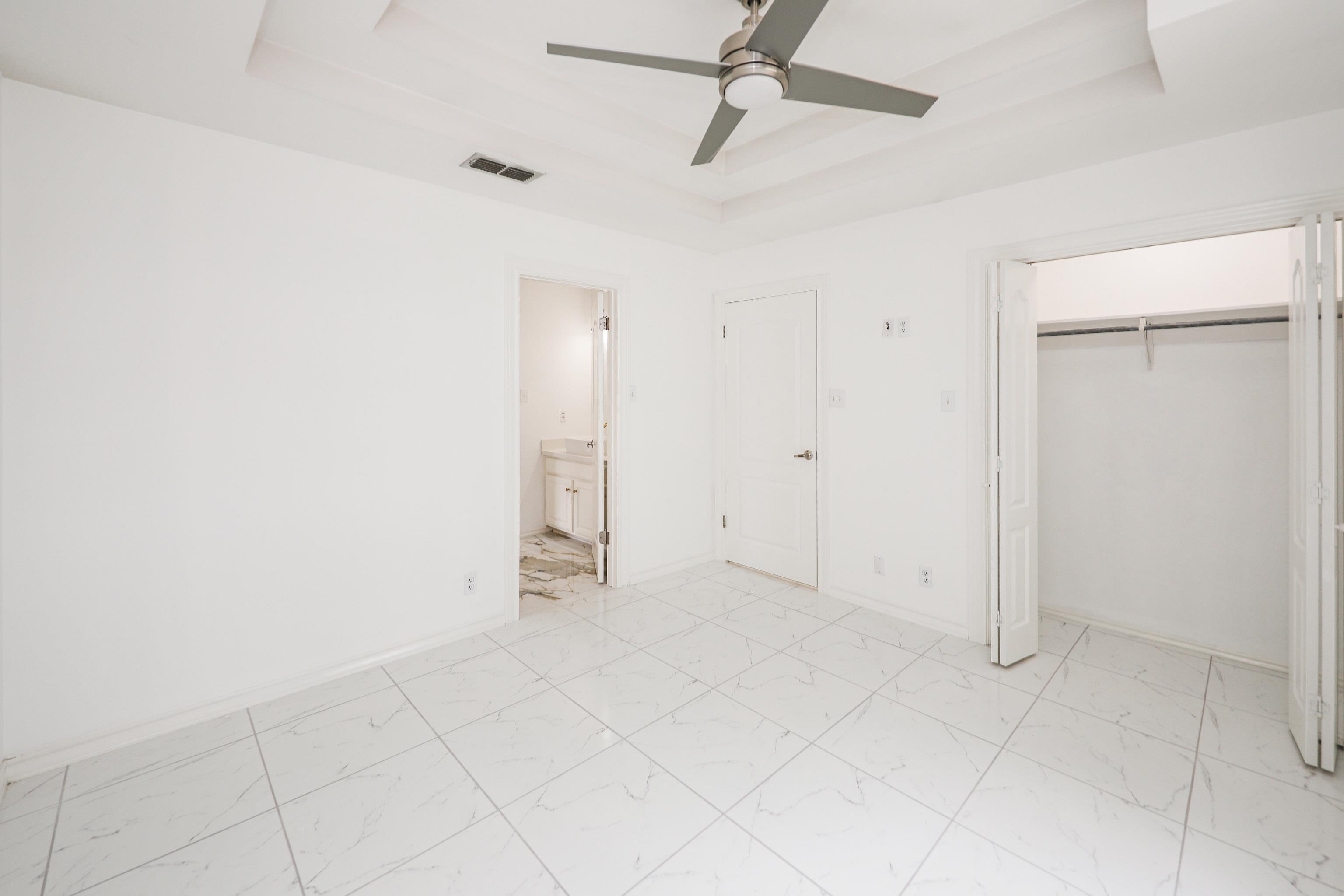 3111 Persimmon Ct