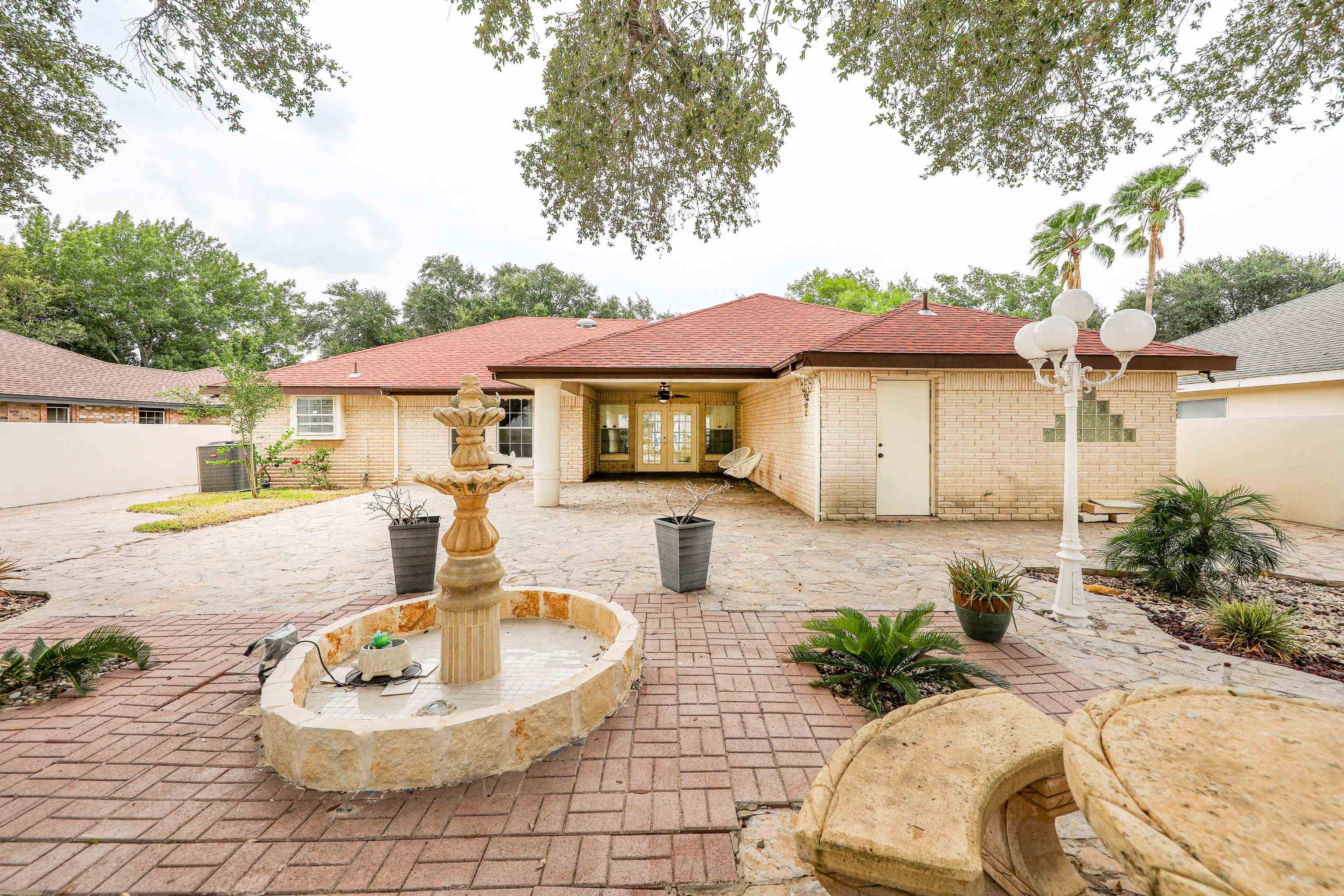 3111 Persimmon Ct