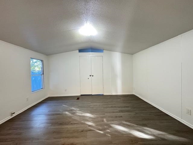 3509 Paradise Dr