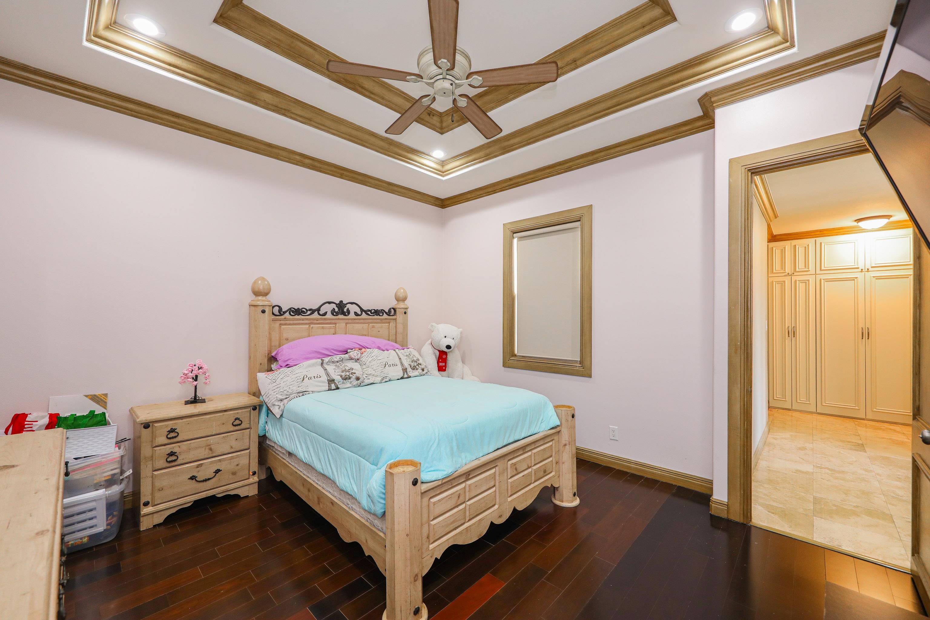 8413 Deer Ridge