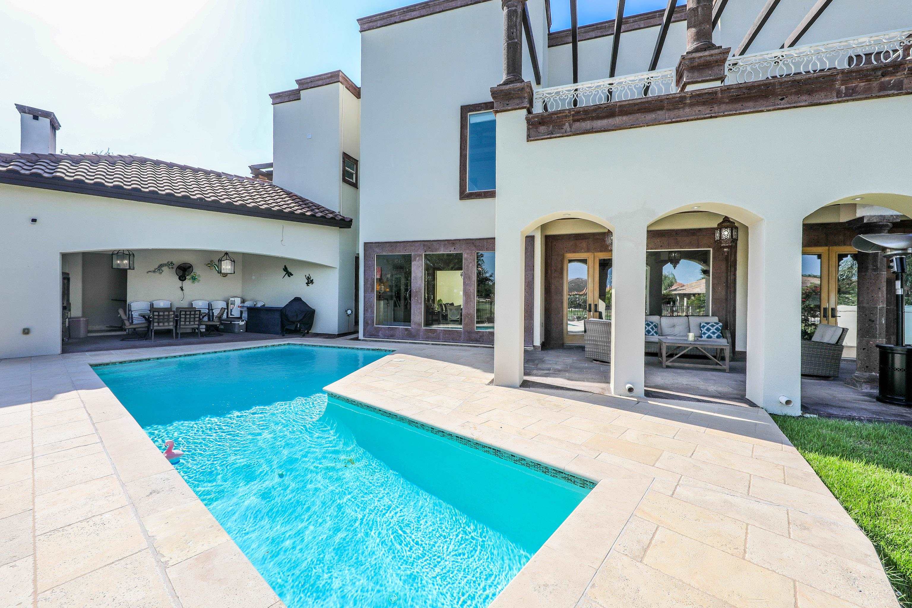 8413 Deer Ridge
