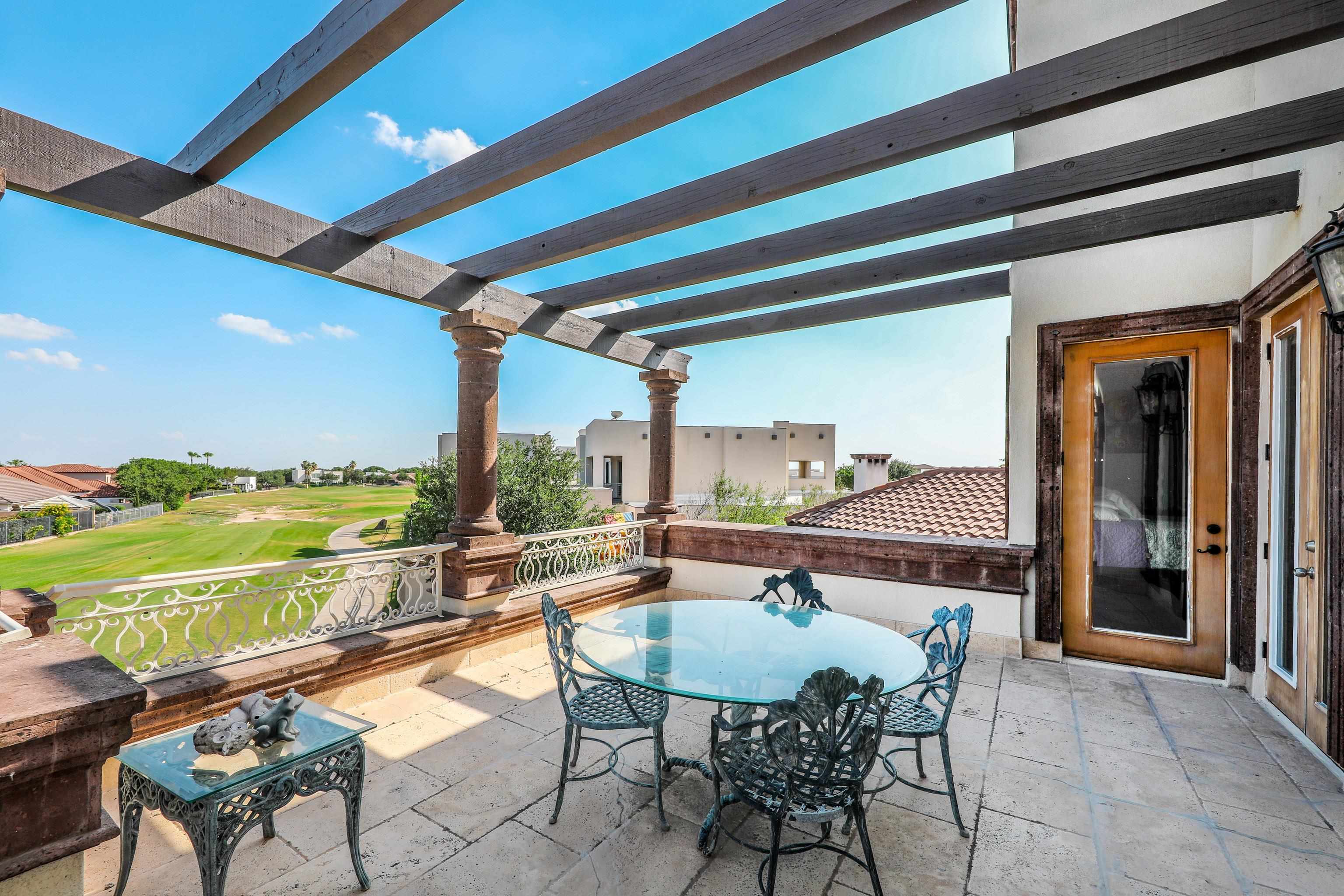 8413 Deer Ridge